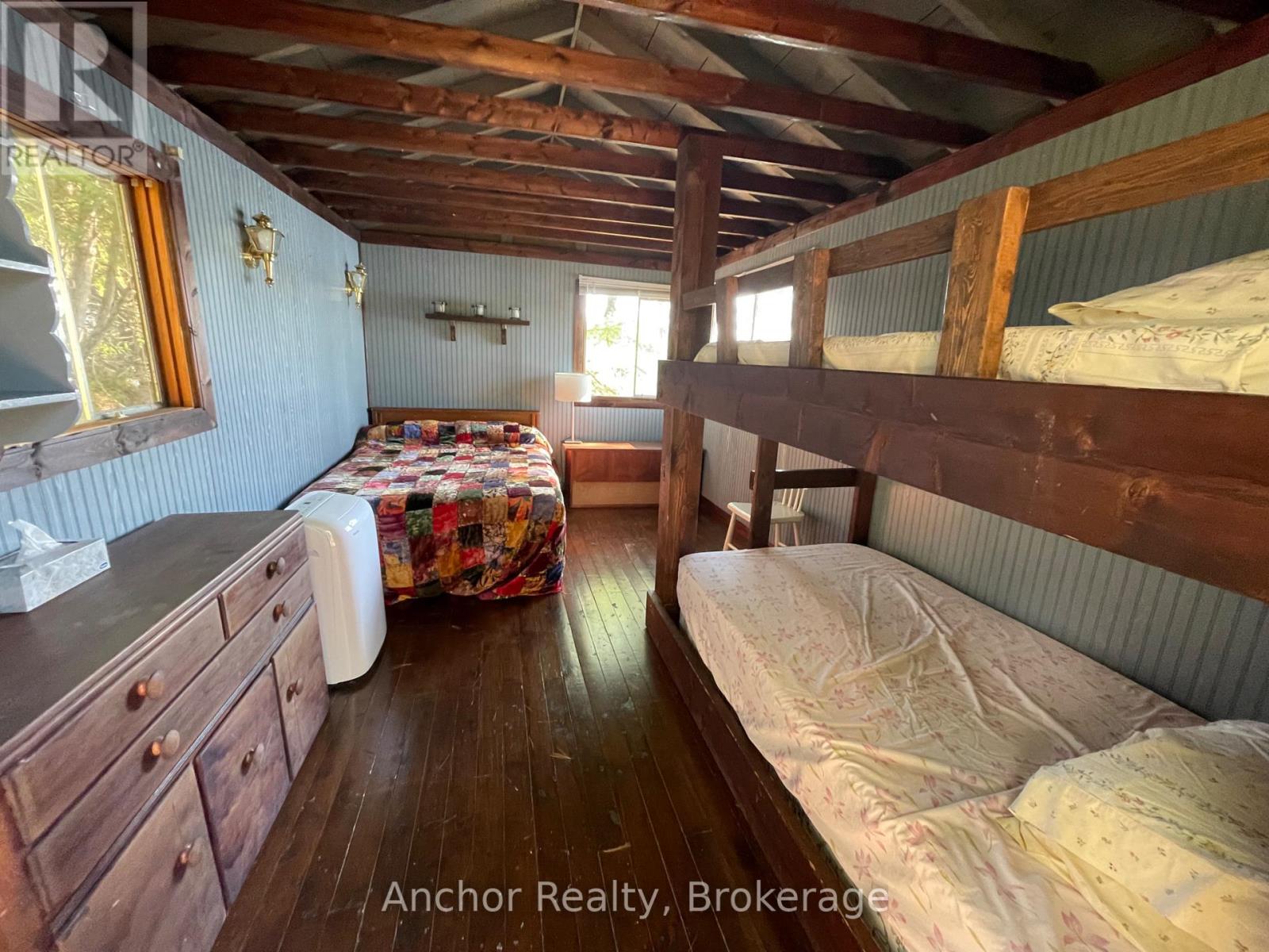 10145 Little Hawk West Sho, Algonquin Highlands (Stanhope), Ontario  K0M 1S0 - Photo 33 - X12194618
