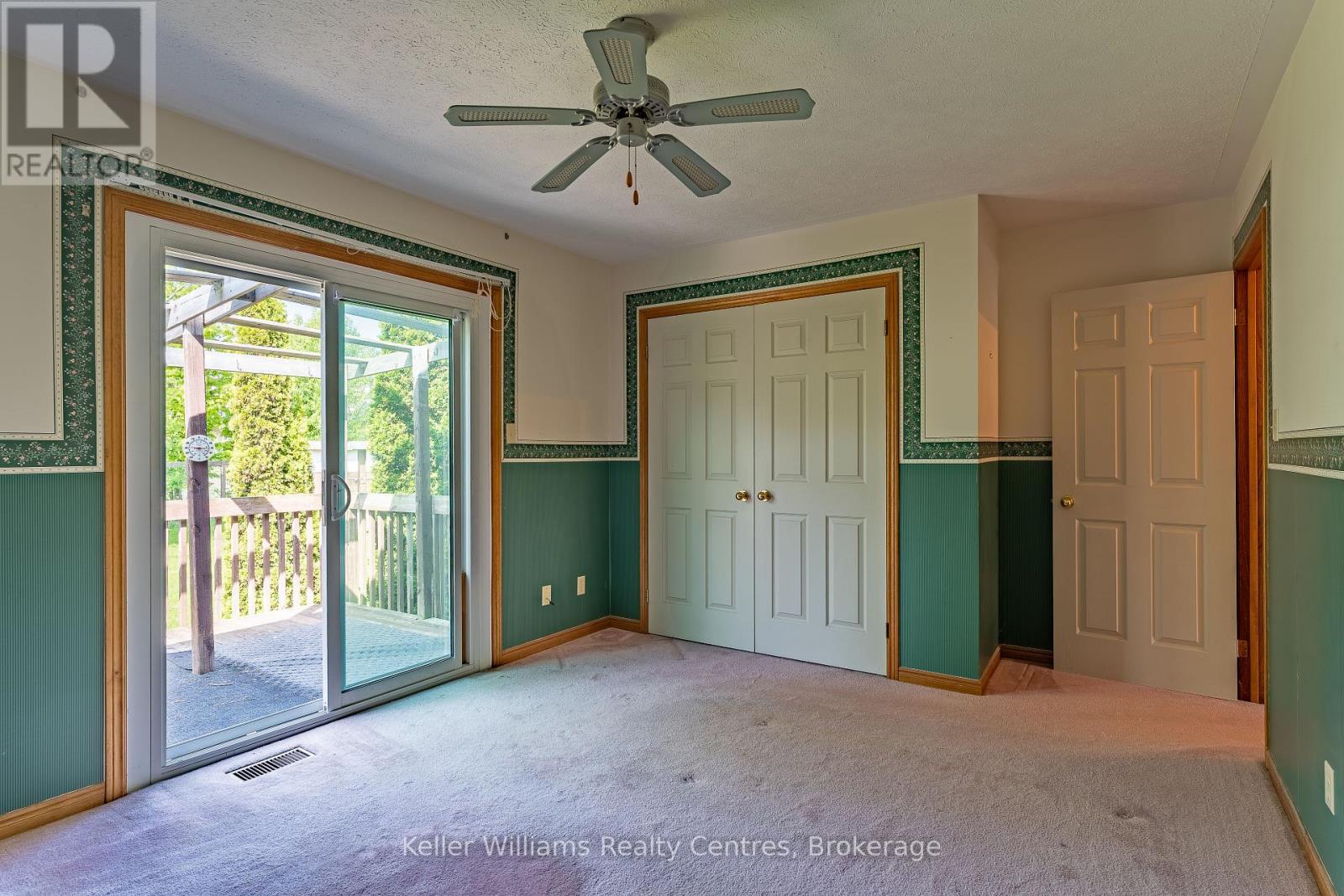 859 26th Street E, Owen Sound, Ontario N4K 6T4 - Photo 18 - X12194640