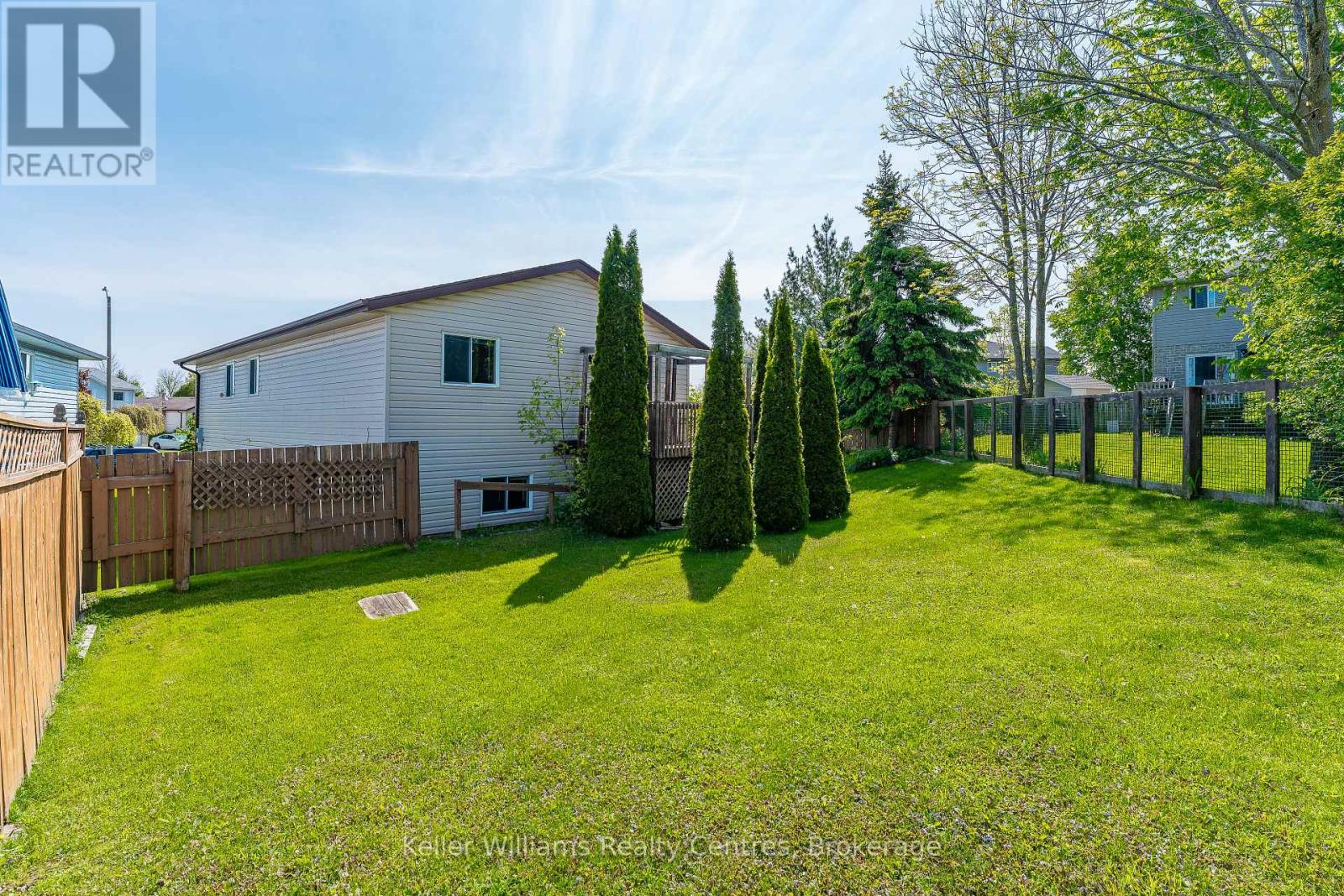 859 26th Street E, Owen Sound, Ontario N4K 6T4 - Photo 22 - X12194640