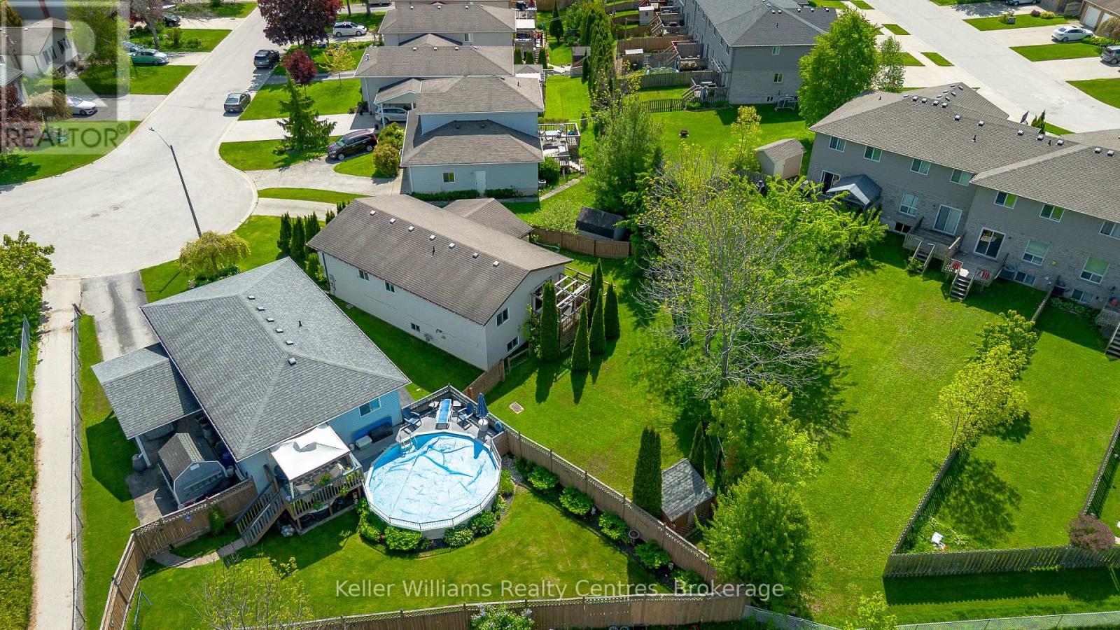 859 26th Street E, Owen Sound, Ontario N4K 6T4 - Photo 6 - X12194640