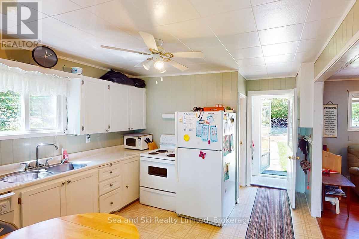 622469 Sideroad 7 Side Road, Chatsworth, Ontario  N0C 1G0 - Photo 22 - X12194734