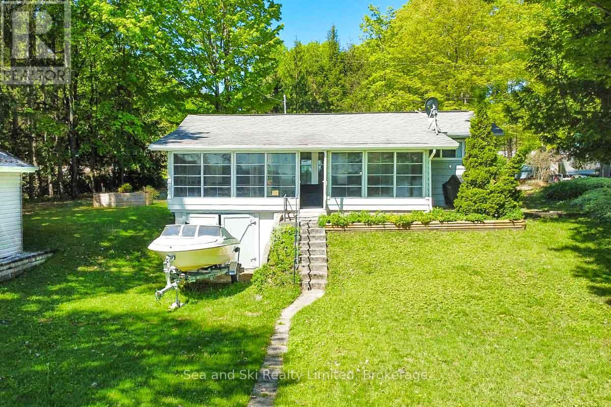 622469 Sideroad 7 Side Road, Chatsworth, Ontario  N0C 1G0 - Photo 3 - X12194734