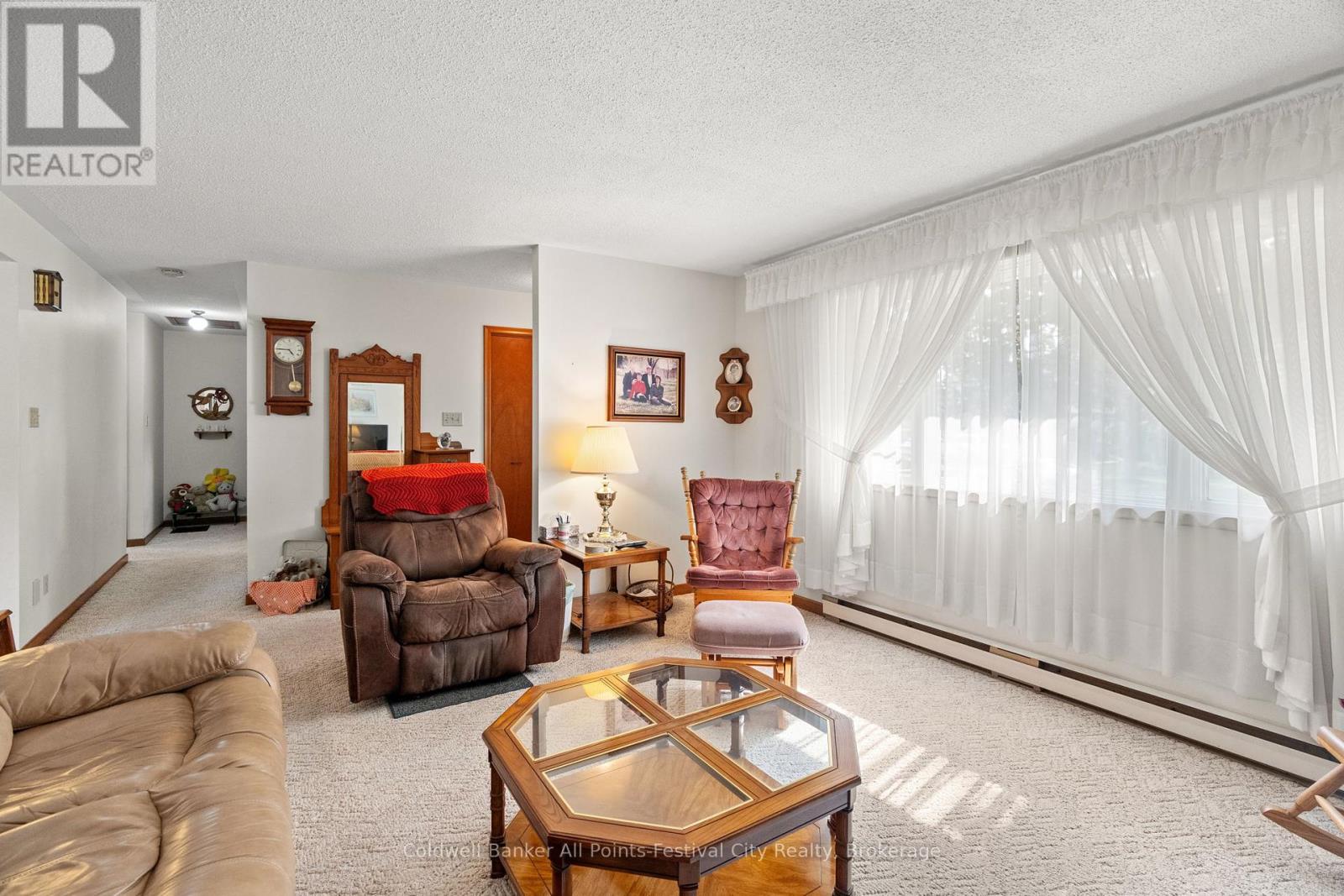 305 Warren Street, Goderich, Ontario N7A 4G1 - Photo 10 - X12194764