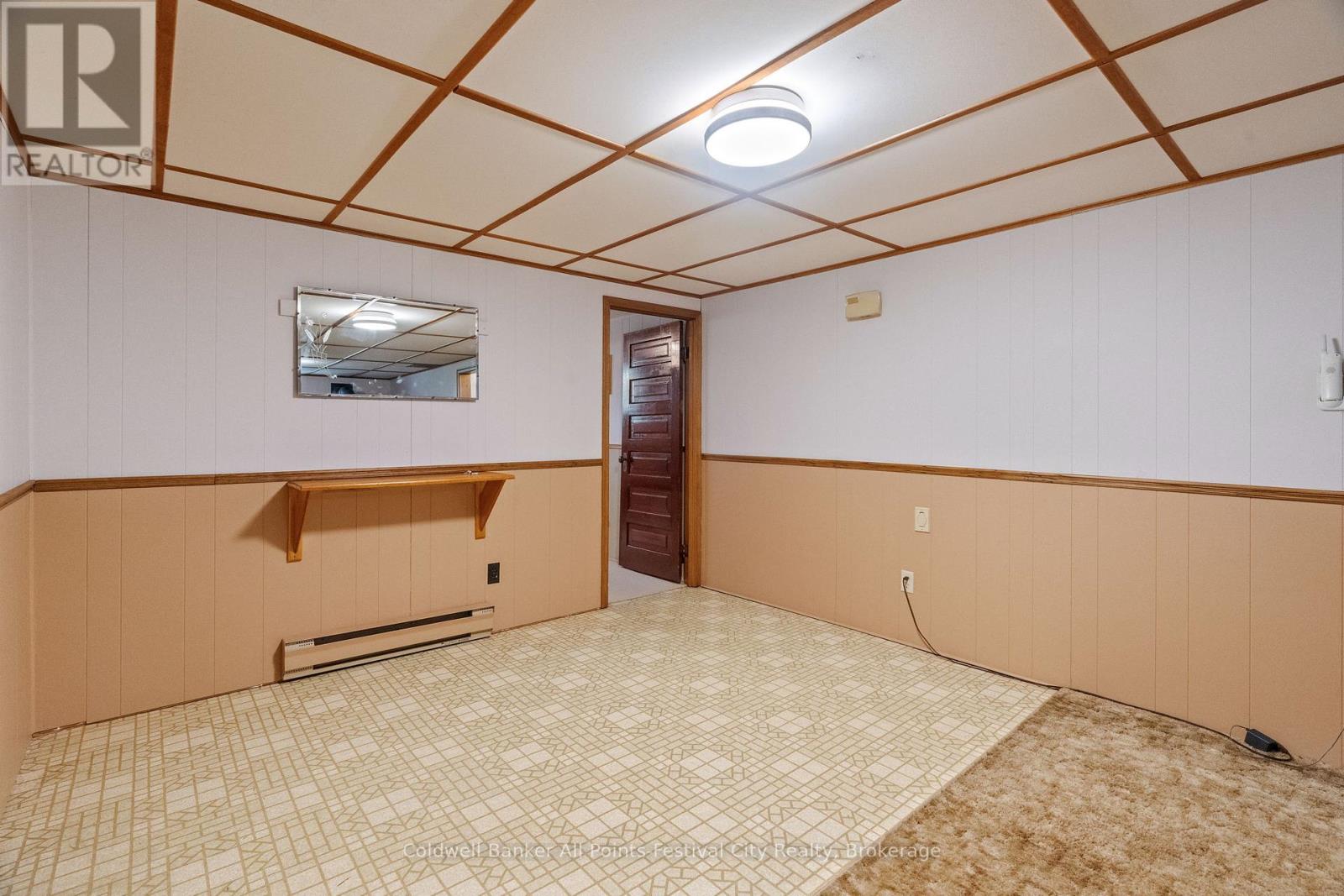 305 Warren Street, Goderich, Ontario N7A 4G1 - Photo 25 - X12194764