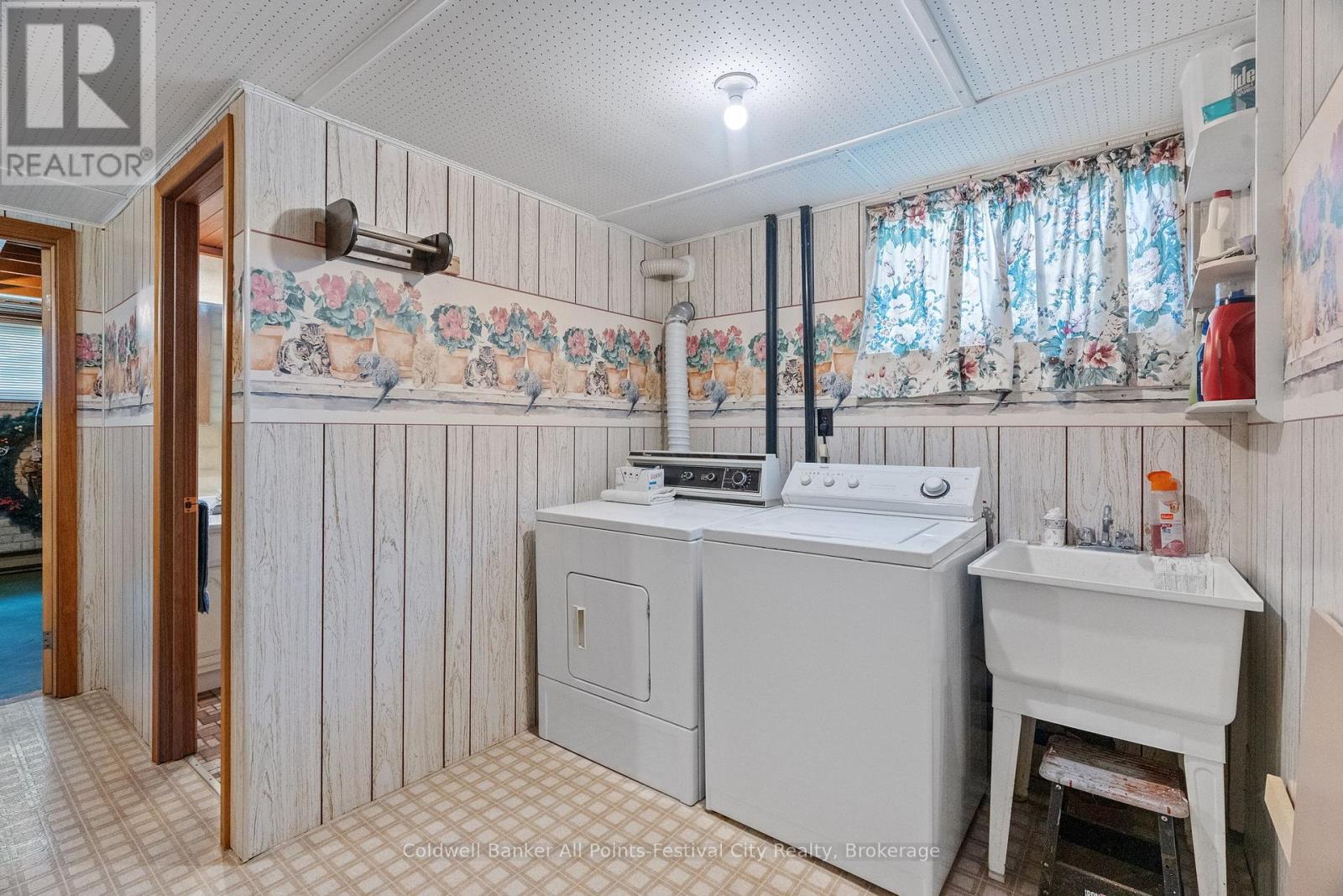 305 Warren Street, Goderich, Ontario N7A 4G1 - Photo 28 - X12194764