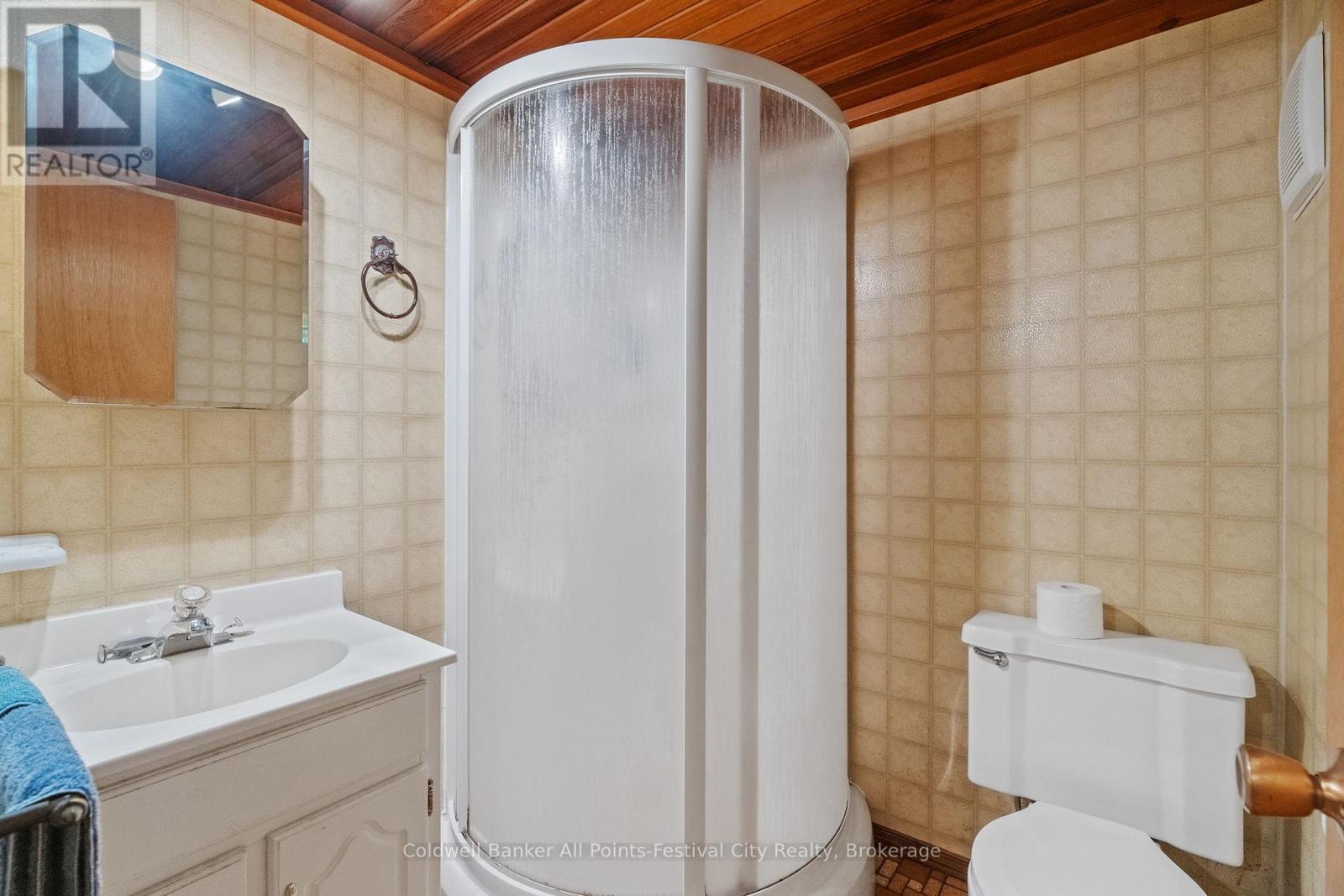 305 Warren Street, Goderich, Ontario N7A 4G1 - Photo 30 - X12194764