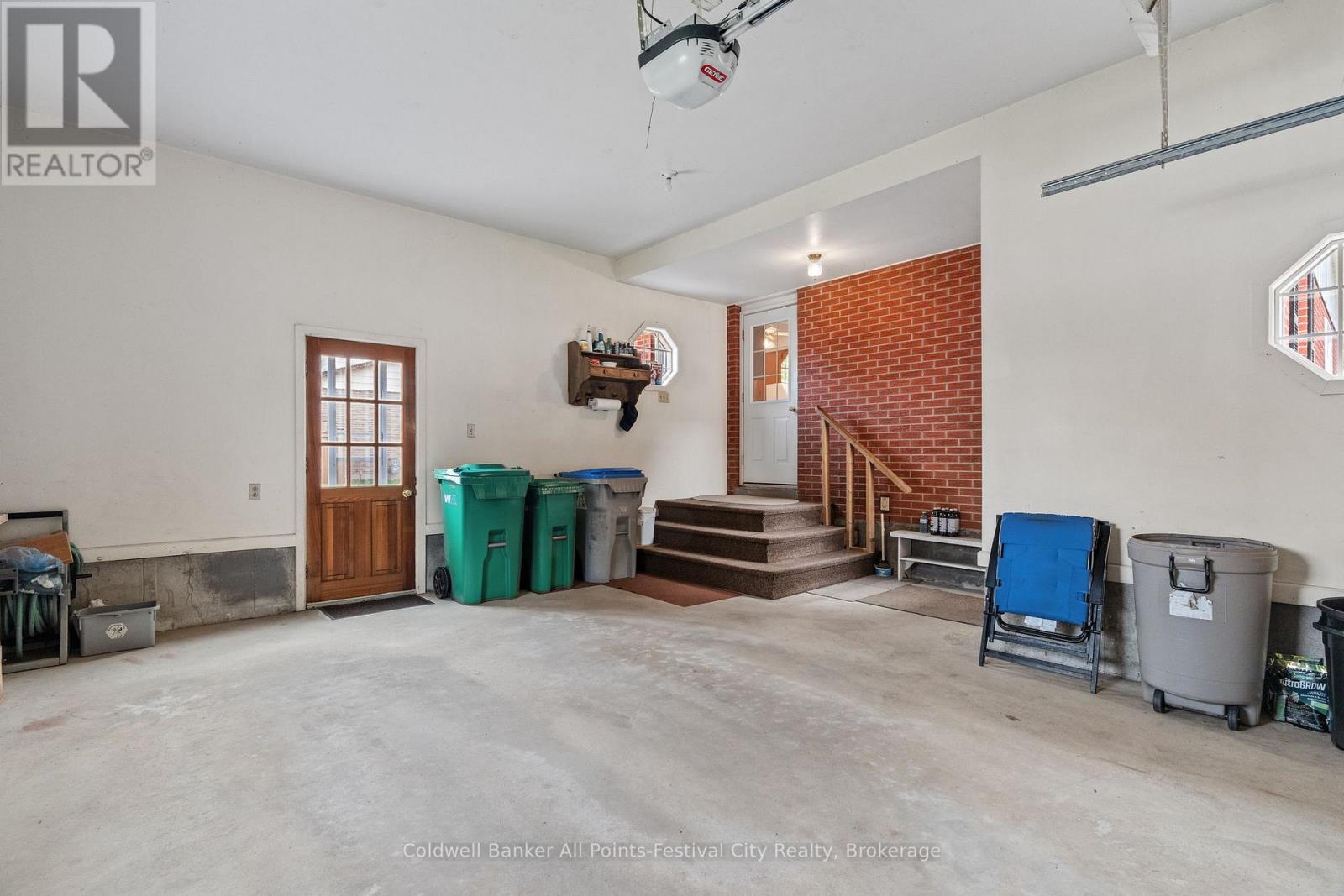 305 Warren Street, Goderich, Ontario N7A 4G1 - Photo 33 - X12194764