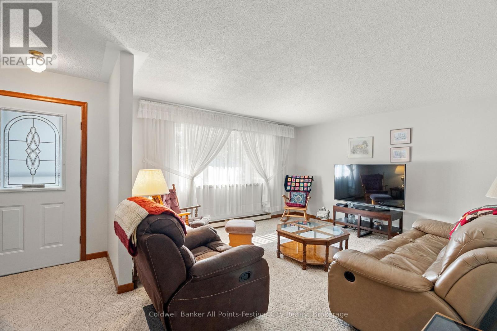 305 Warren Street, Goderich, Ontario  N7A 4G1 - Photo 8 - X12194764