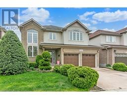 905 MANORBROOK Court, kitchener, Ontario