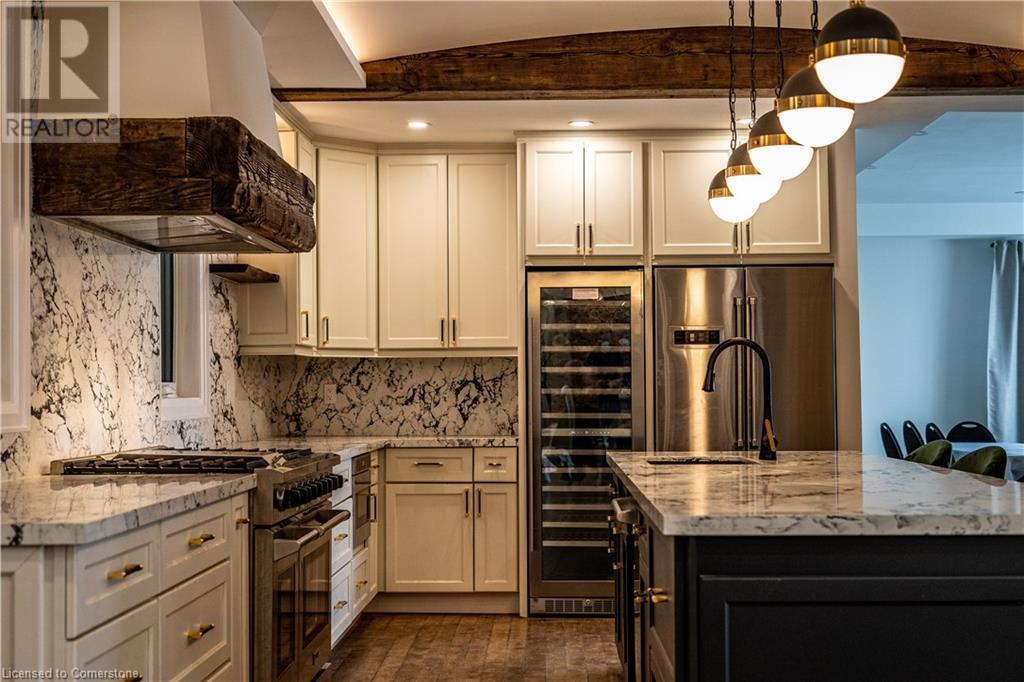2019 Dundas Street, Burlington, Ontario  L7P 0S8 - Photo 6 - 40694527