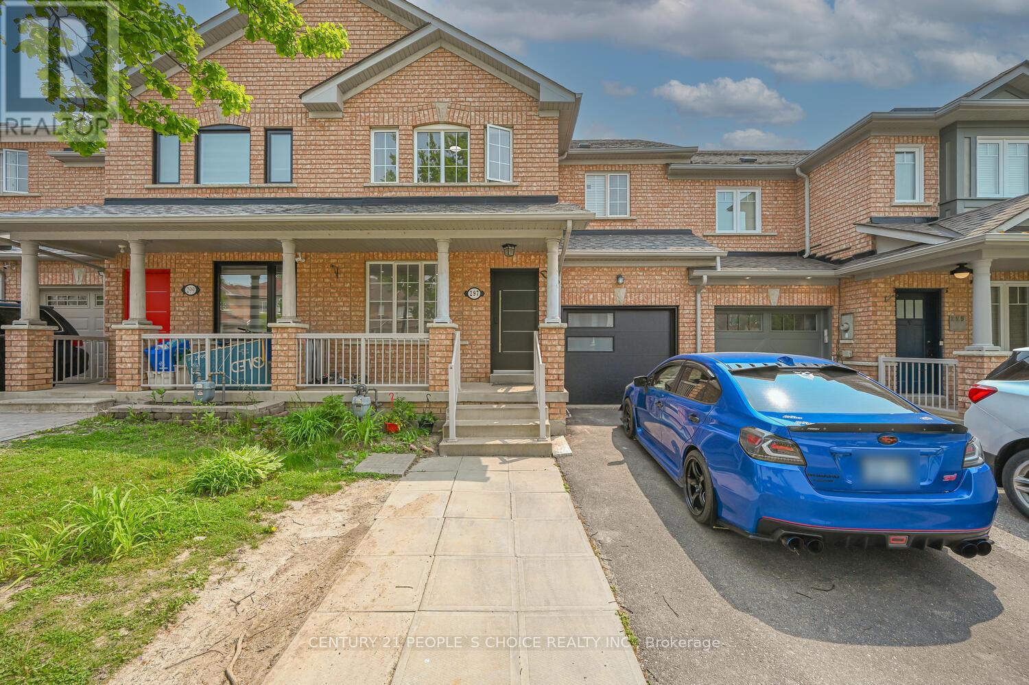 297 Flagstone Way, Newmarket (Woodland Hill), Ontario  L3X 2R8 - Photo 3 - N12193269