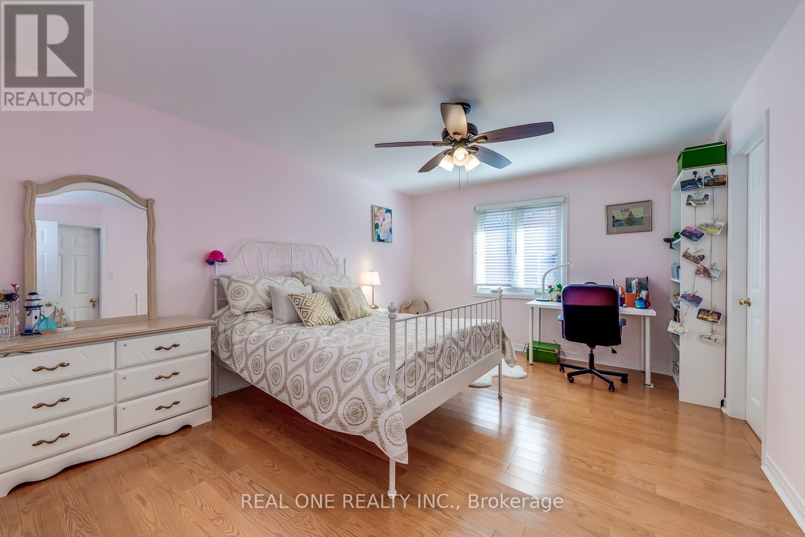 2350 Deer Run Avenue, Oakville (Fd Ford), Ontario  L6J 6K6 - Photo 24 - W12188145