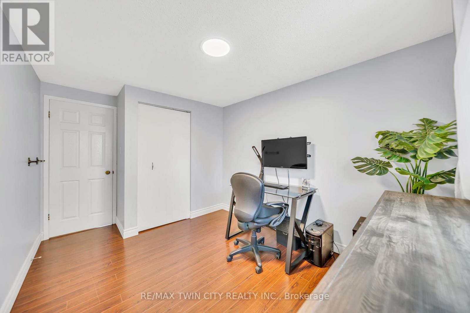 1234 Ottawa Street S, Kitchener, Ontario  N2E 1L8 - Photo 21 - X12136853