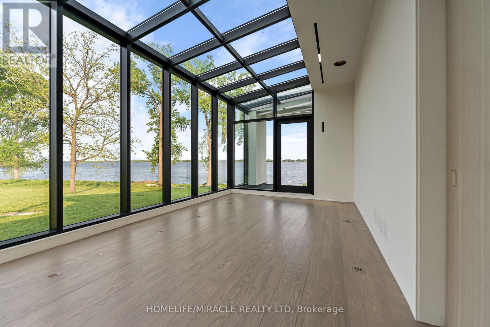 1722 Old Highway 2, Belleville, Ontario  K8N 4Z2 - Photo 8 - X12194500