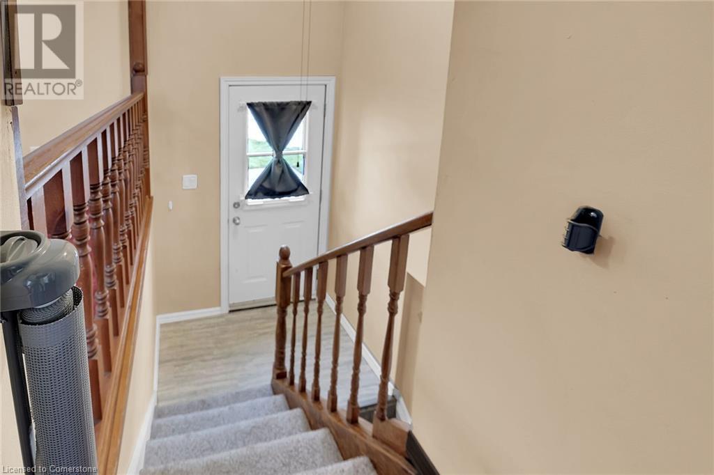 206 East 15th Street, Hamilton, Ontario  L9A 4G2 - Photo 26 - 40737262