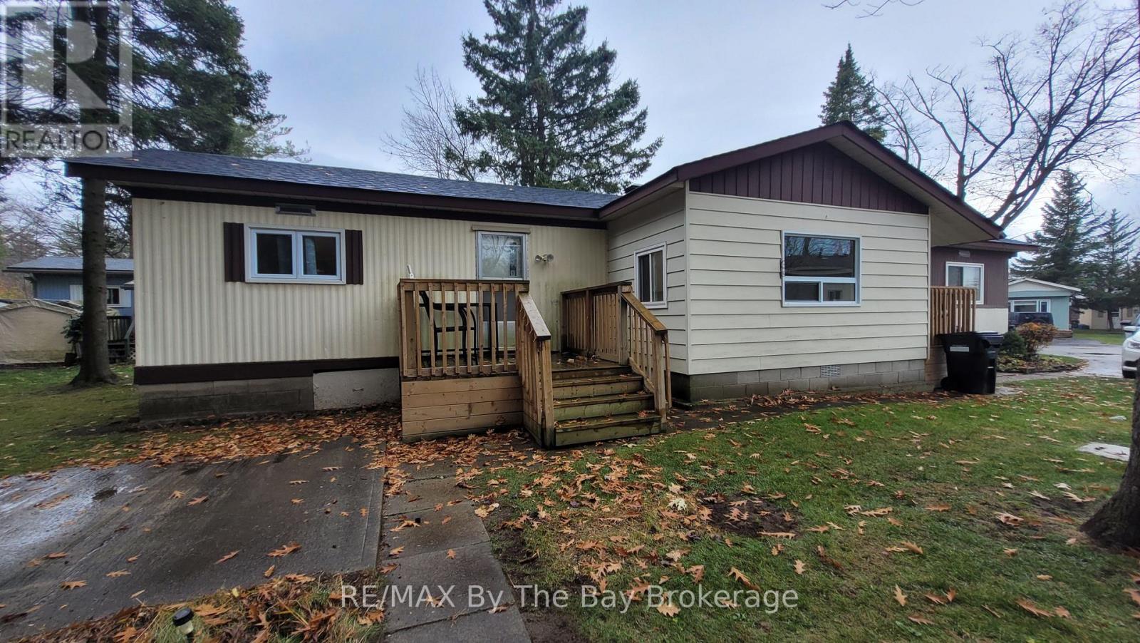 50 GEORGIAN GLEN DRIVE, Wasaga Beach, Ontario
