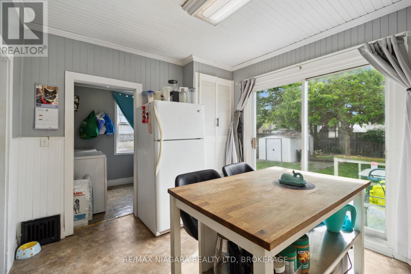 61 Patricia Street, Thorold, Ontario  L2V 3V9 - Photo 9 - X12194854