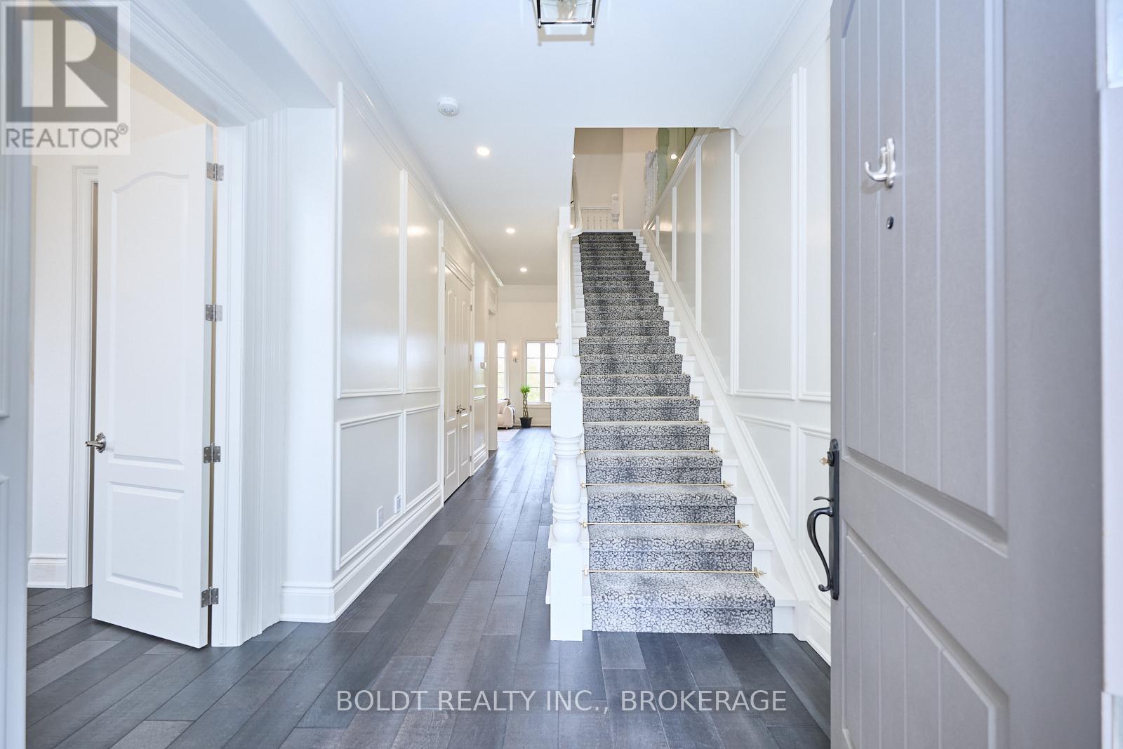 Property at 25 ARBOURVALE COMMON ROAD image 3