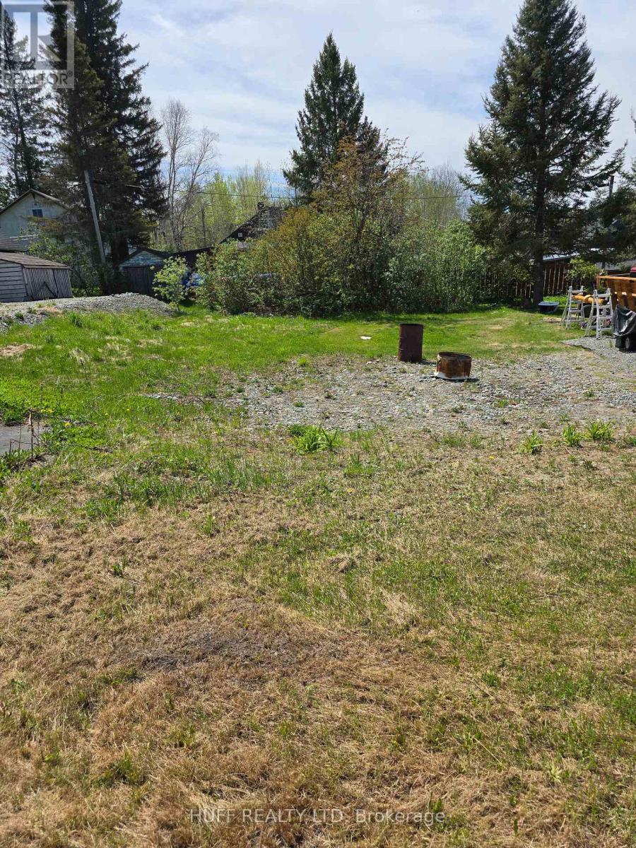 5 DORFMAN STREET, Kirkland Lake, Ontario