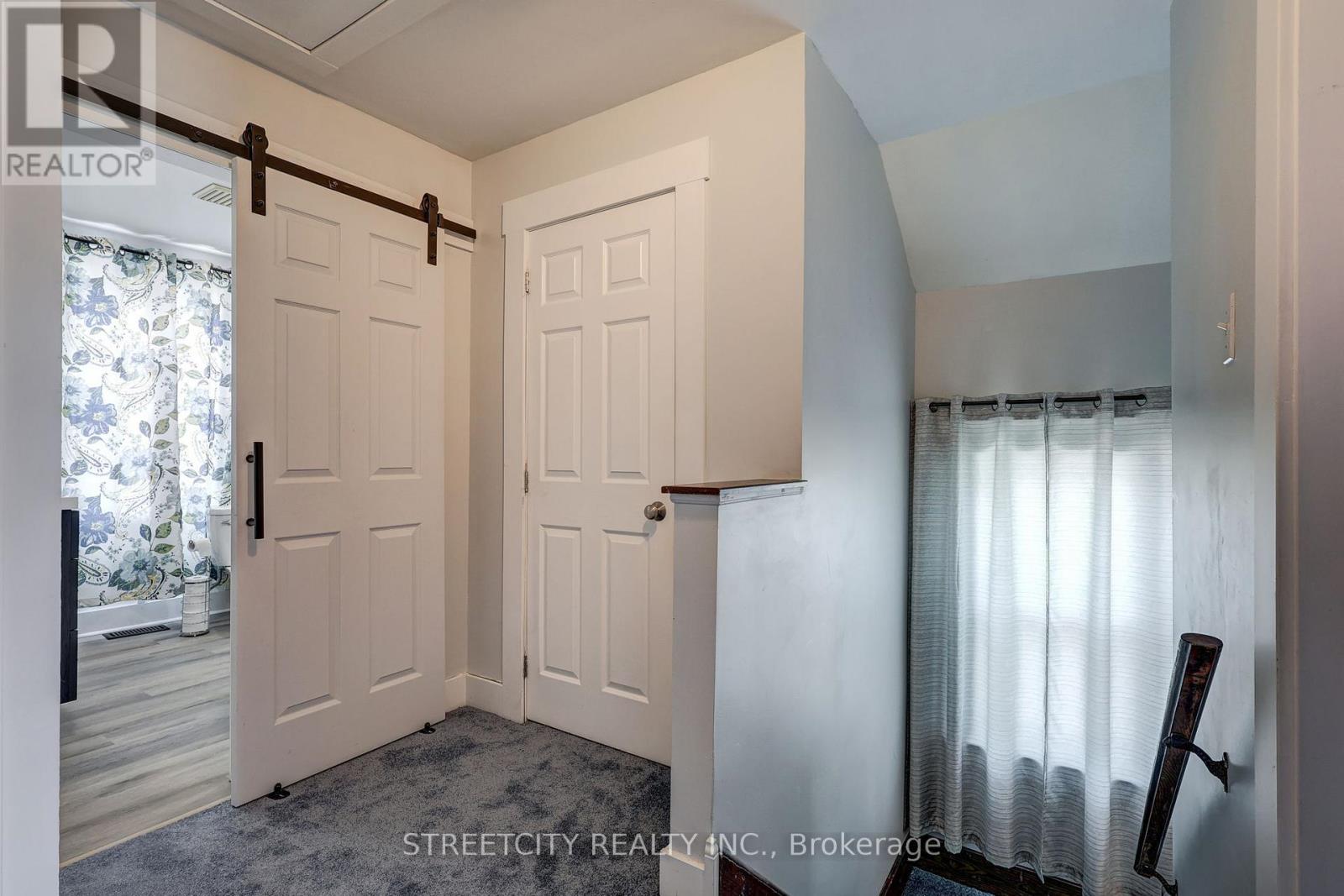 76 Fairview Avenue, St. Thomas, Ontario  N5R 4X6 - Photo 29 - X12194579