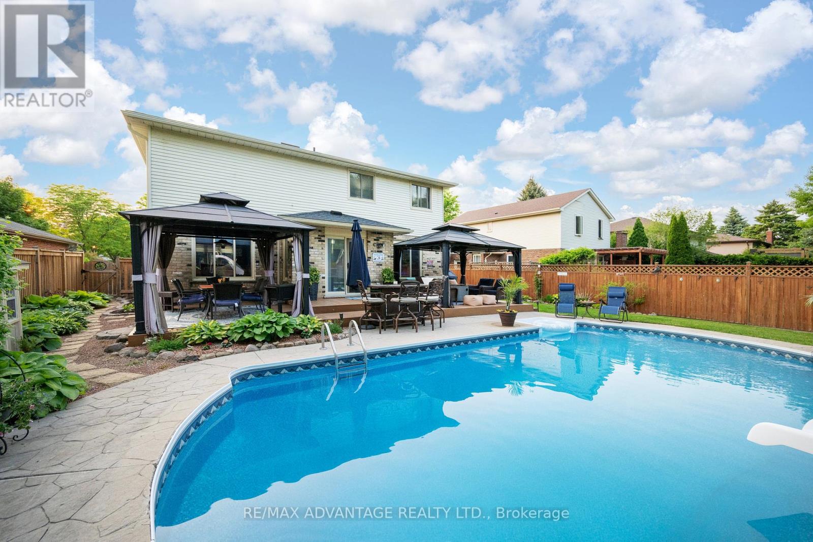 1634 Phillbrook Drive, London North, Ontario  N5X 2V8 - Photo 30 - X12194621