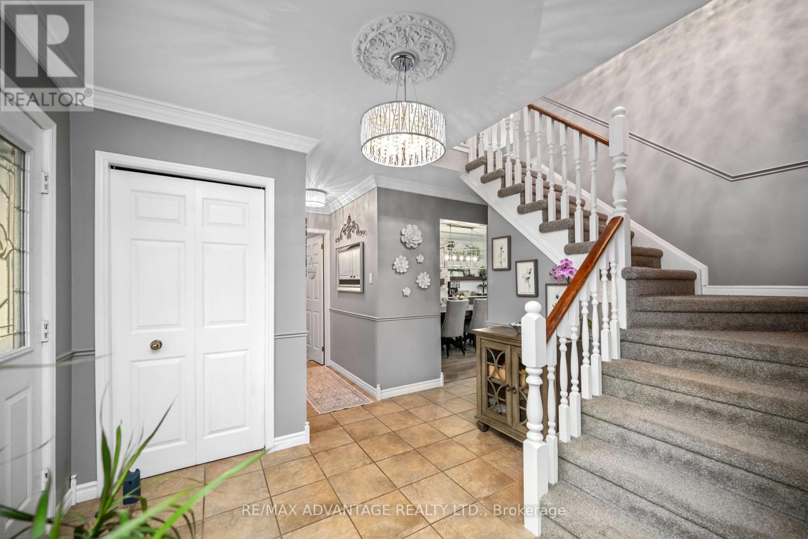 Photo 4 of 43 for 1634 Phillbrook Drive