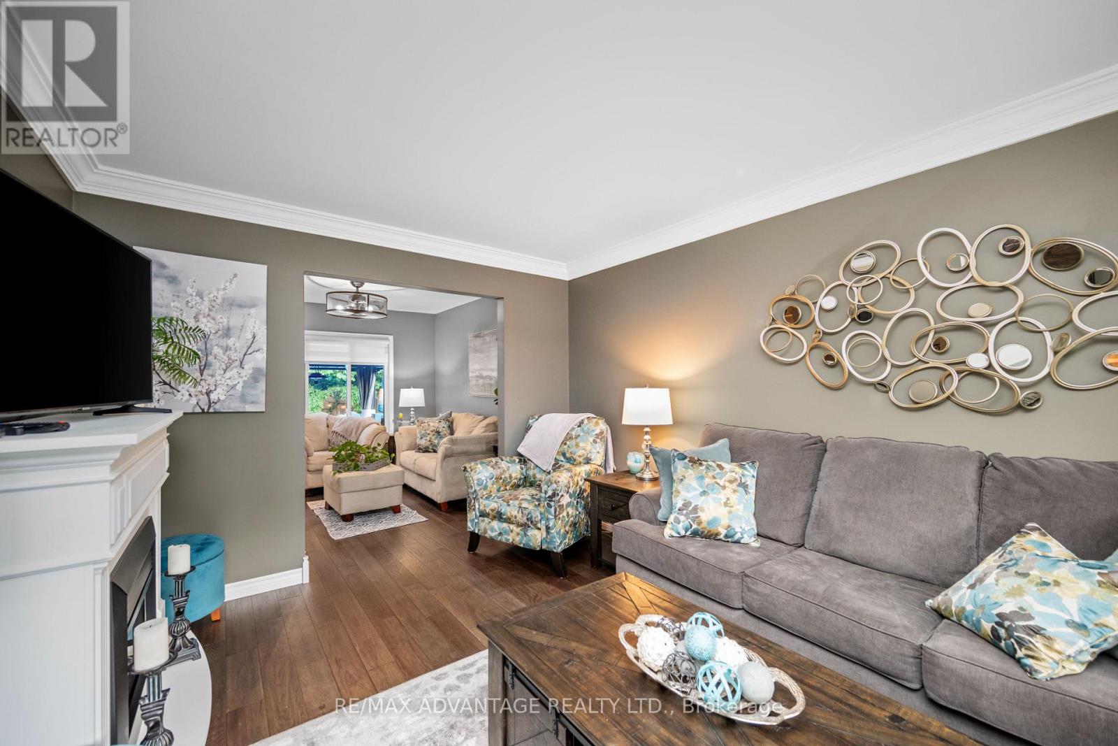 Photo 9 of 43 for 1634 Phillbrook Drive
