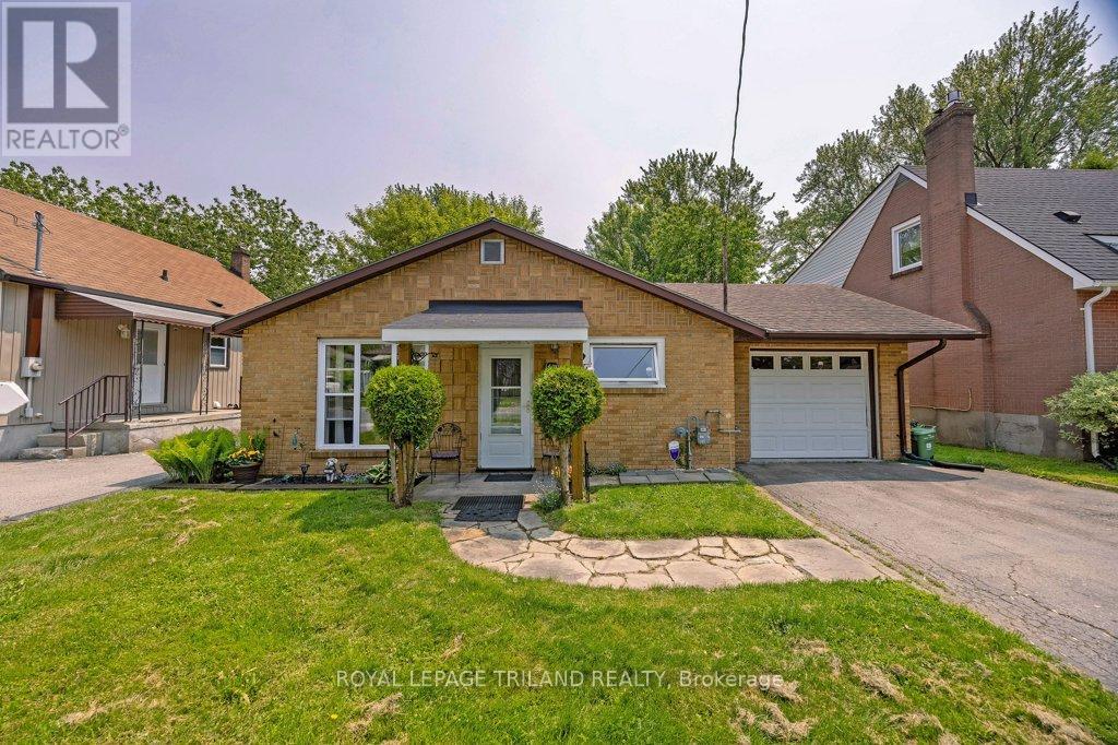 1629 Churchill Avenue, London East, Ontario N5W 2L1 - Photo 2 - X12194644