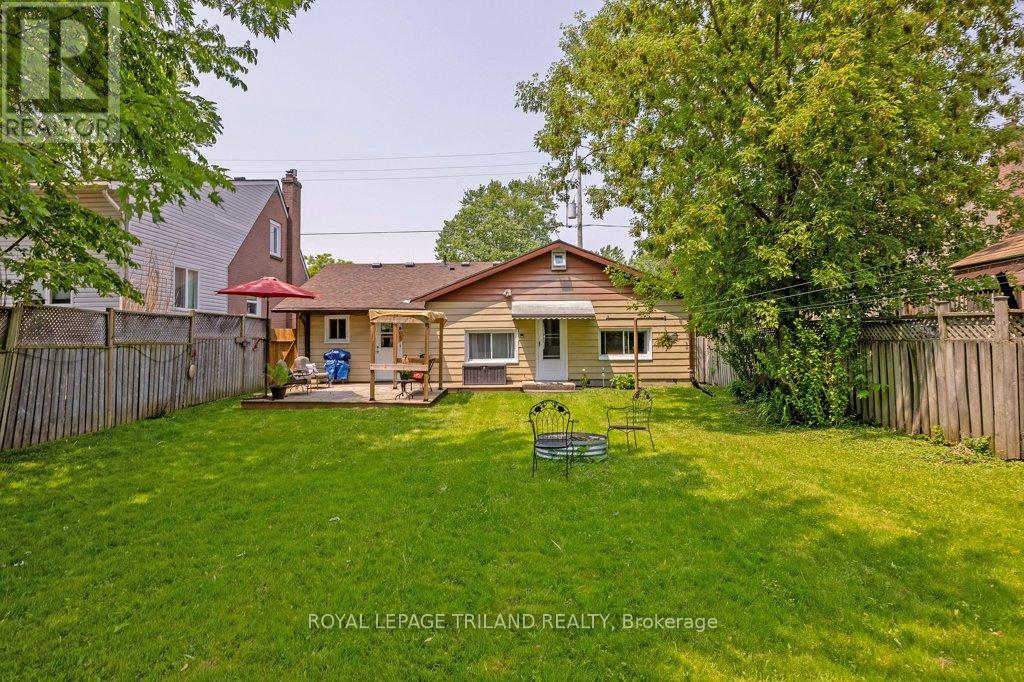 1629 Churchill Avenue, London East, Ontario N5W 2L1 - Photo 28 - X12194644