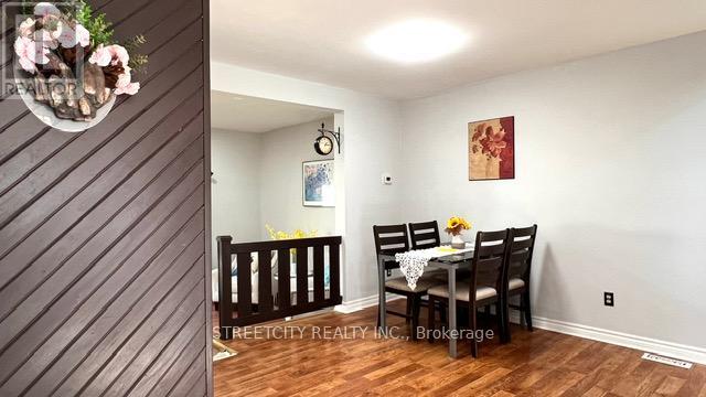 Property at 1827 ALDERSBROOK GATE E image 5