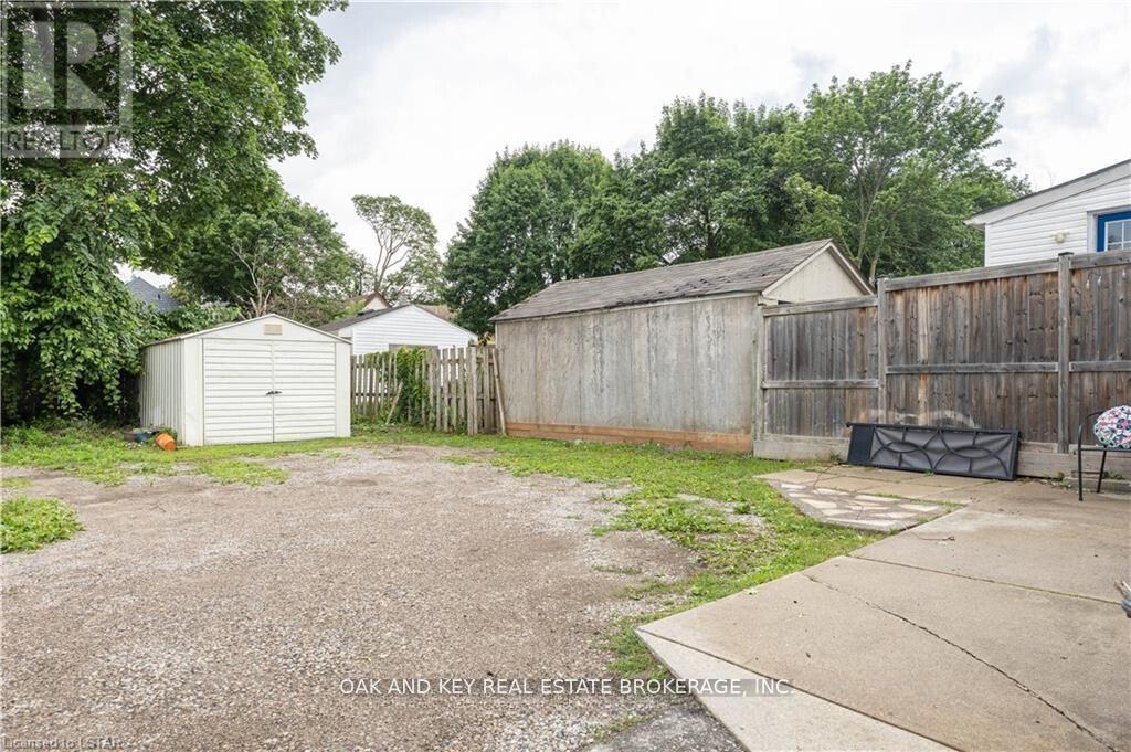 Photo 12 of 12 for 487 Burbrook Place