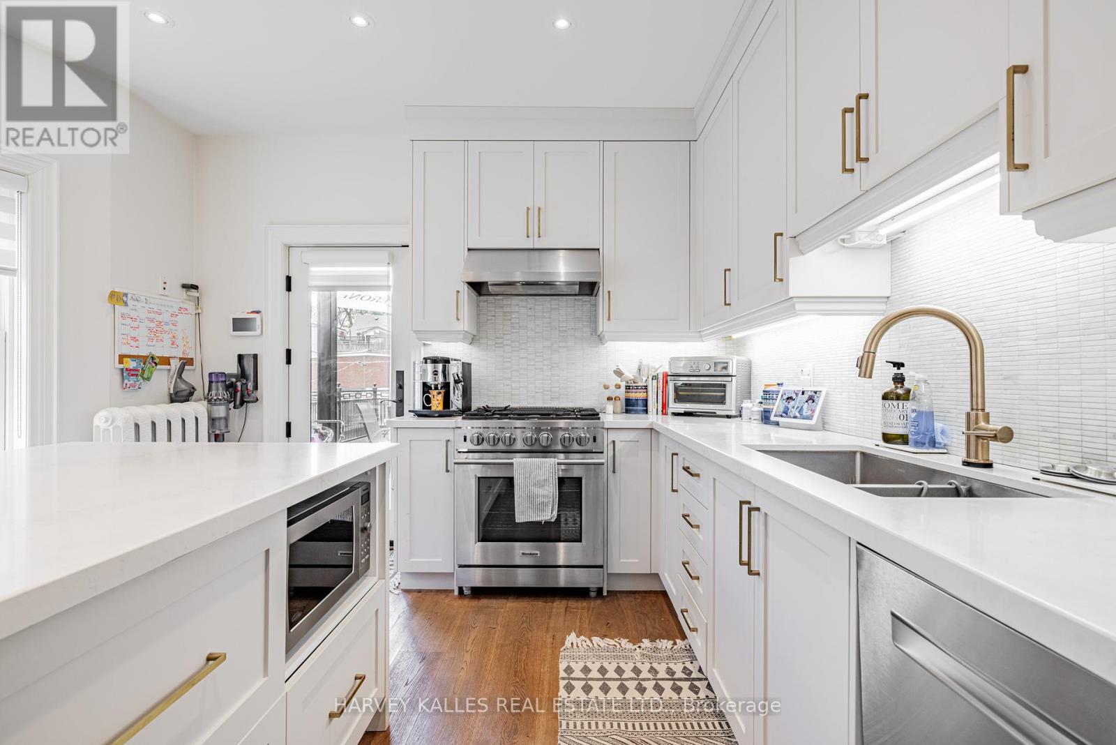386 Palmerston Boulevard, Toronto (Palmerston-Little Italy), Ontario  M6G 2N6 - Photo 23 - C12194571
