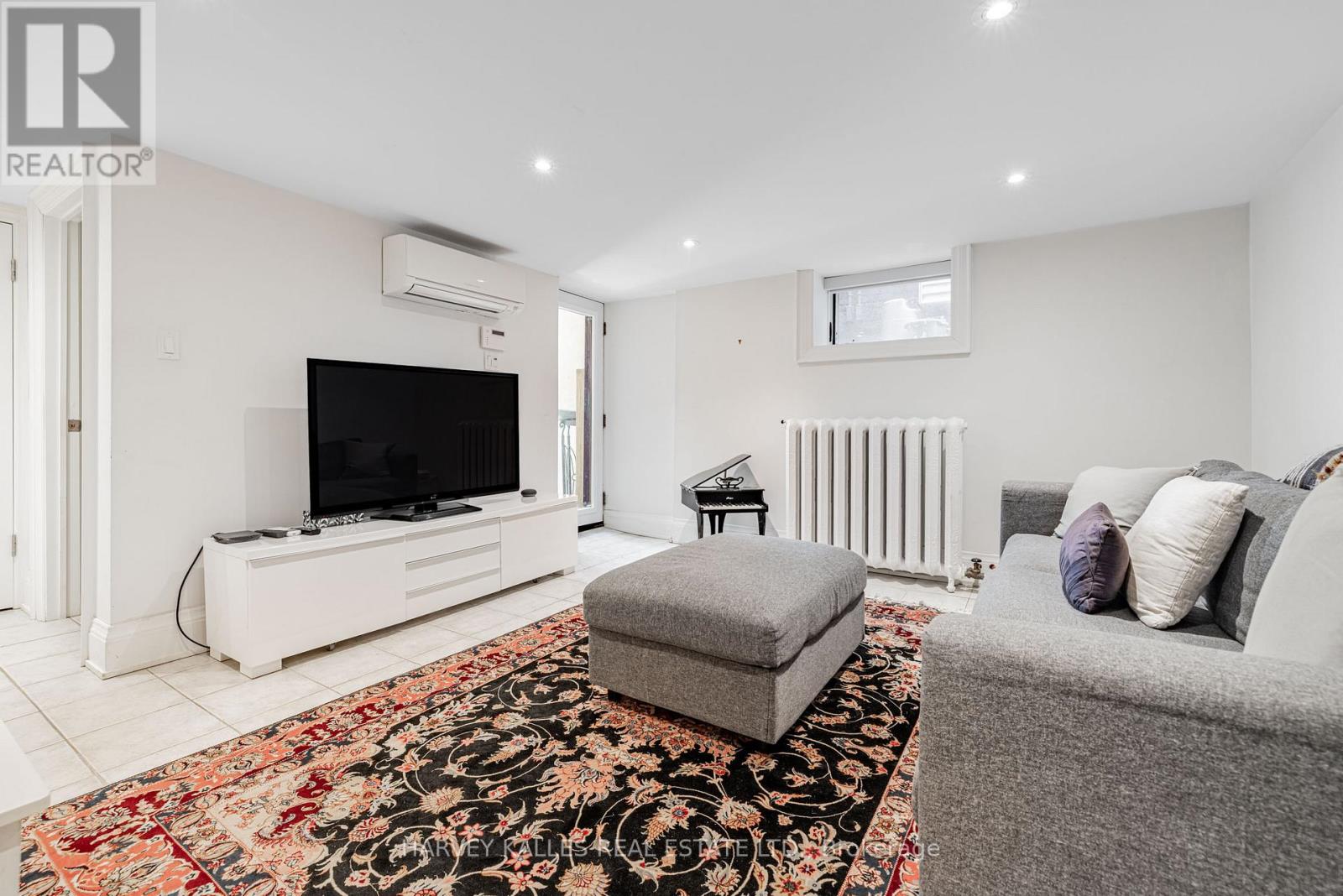 386 Palmerston Boulevard, Toronto, Ontario  M6G 2N6 - Photo 34 - C12194571