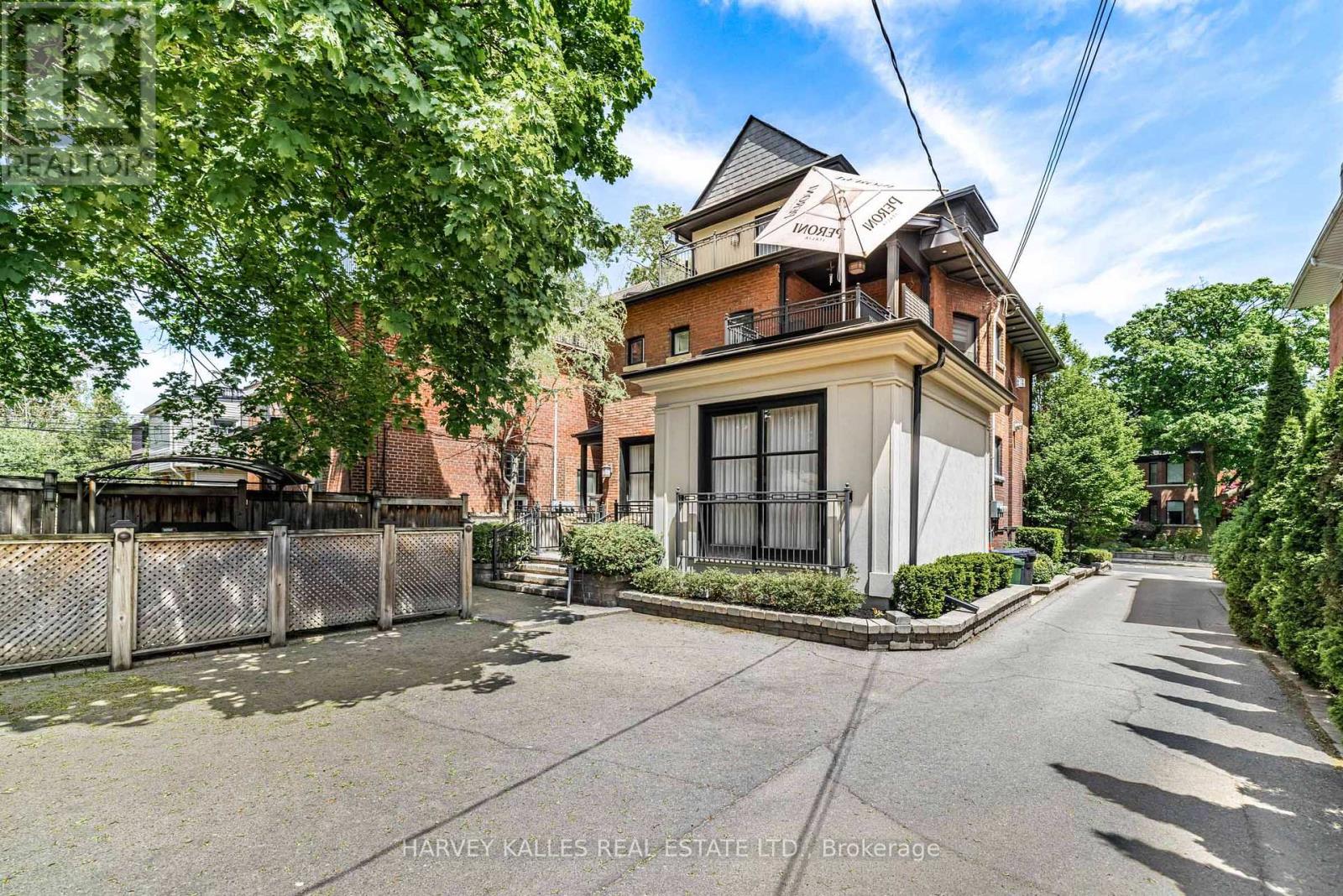 386 Palmerston Boulevard, Toronto (Palmerston-Little Italy), Ontario  M6G 2N6 - Photo 43 - C12194571