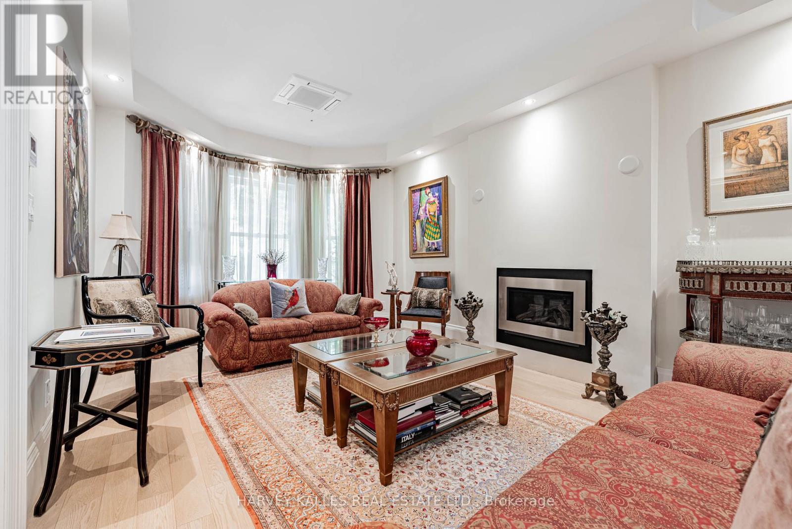 386 Palmerston Boulevard, Toronto (Palmerston-Little Italy), Ontario  M6G 2N6 - Photo 5 - C12194571