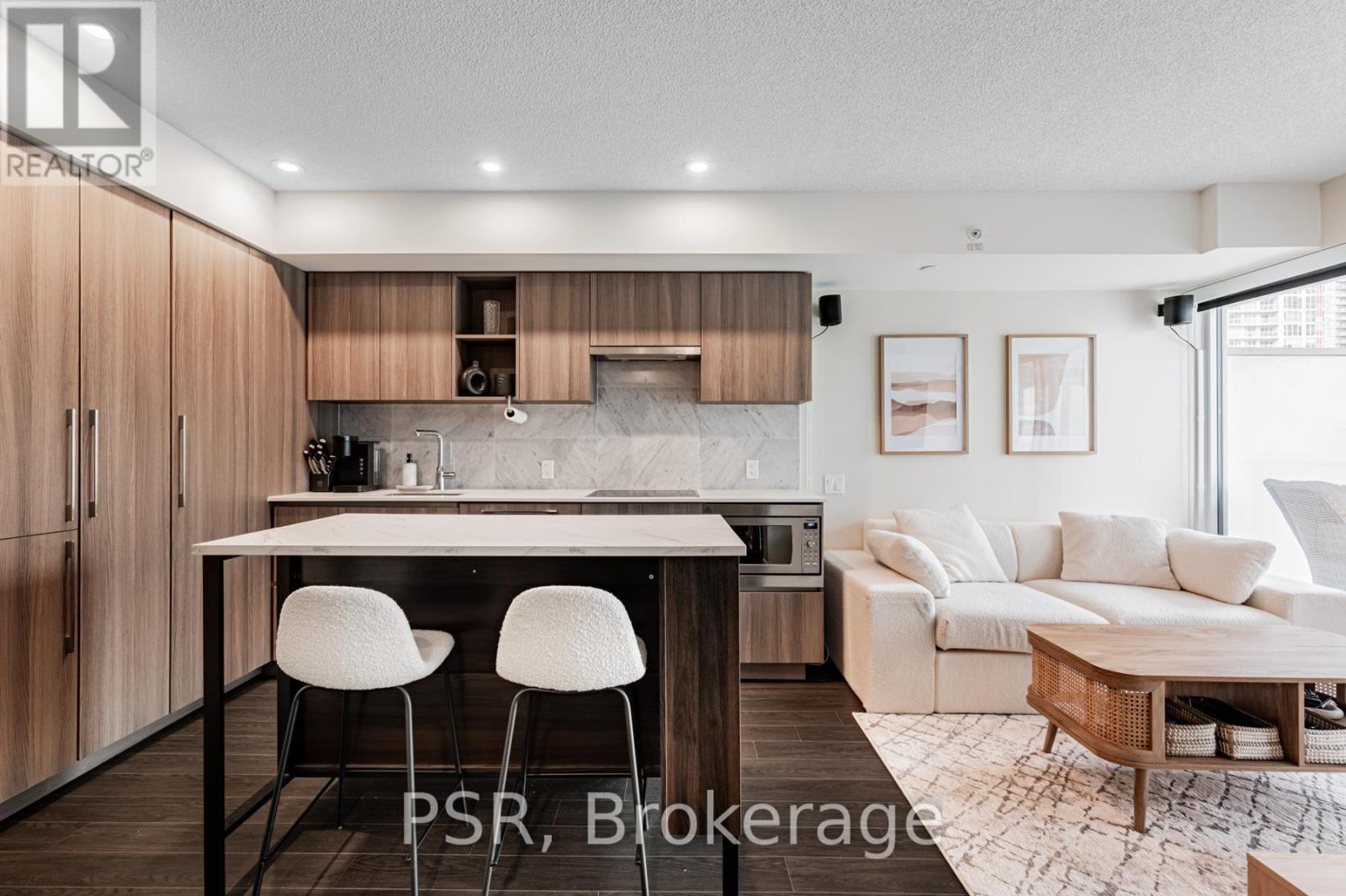 2310 - 19 Bathurst Street, Toronto, Ontario  M5V 0N2 - Photo 2 - C12194575
