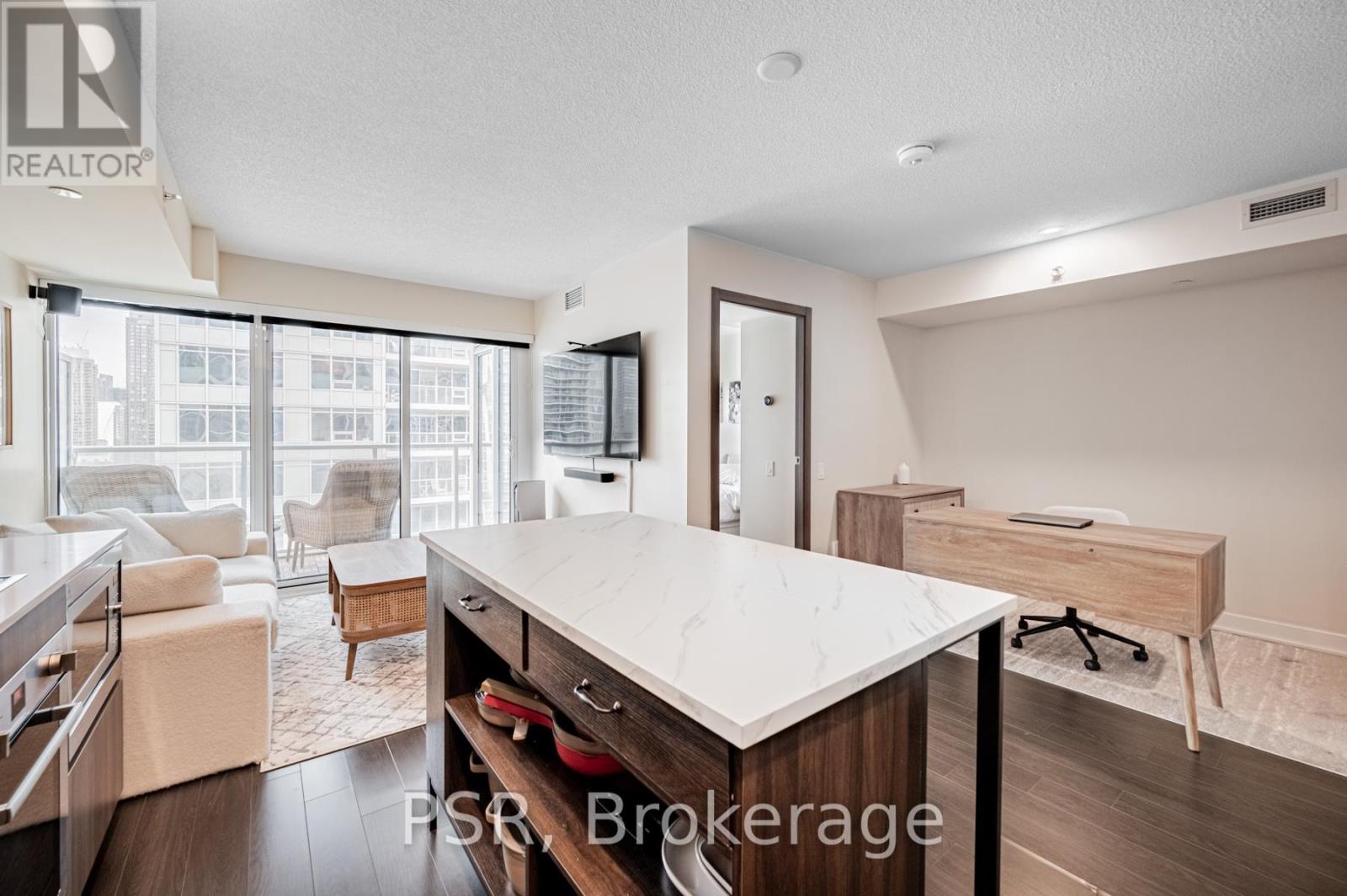 2310 - 19 Bathurst Street, Toronto, Ontario  M5V 0N2 - Photo 5 - C12194575