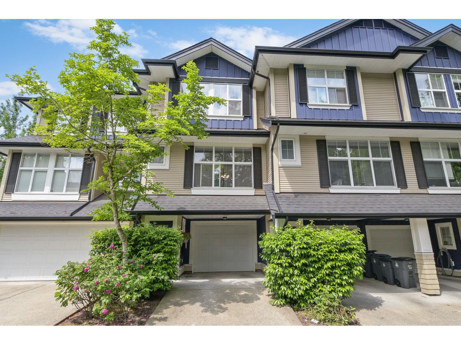 Property at 55 18199 70 AVENUE image 1