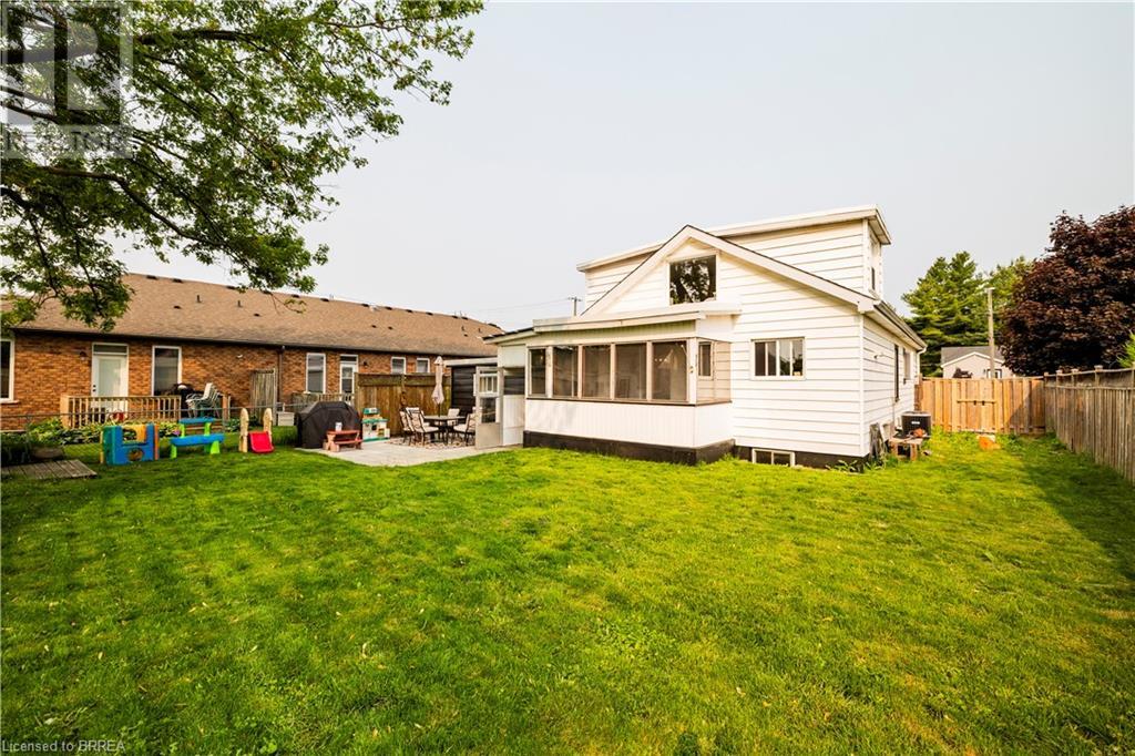 89 North Park Street, Brantford, Ontario  N3R 4K2 - Photo 30 - 40735247