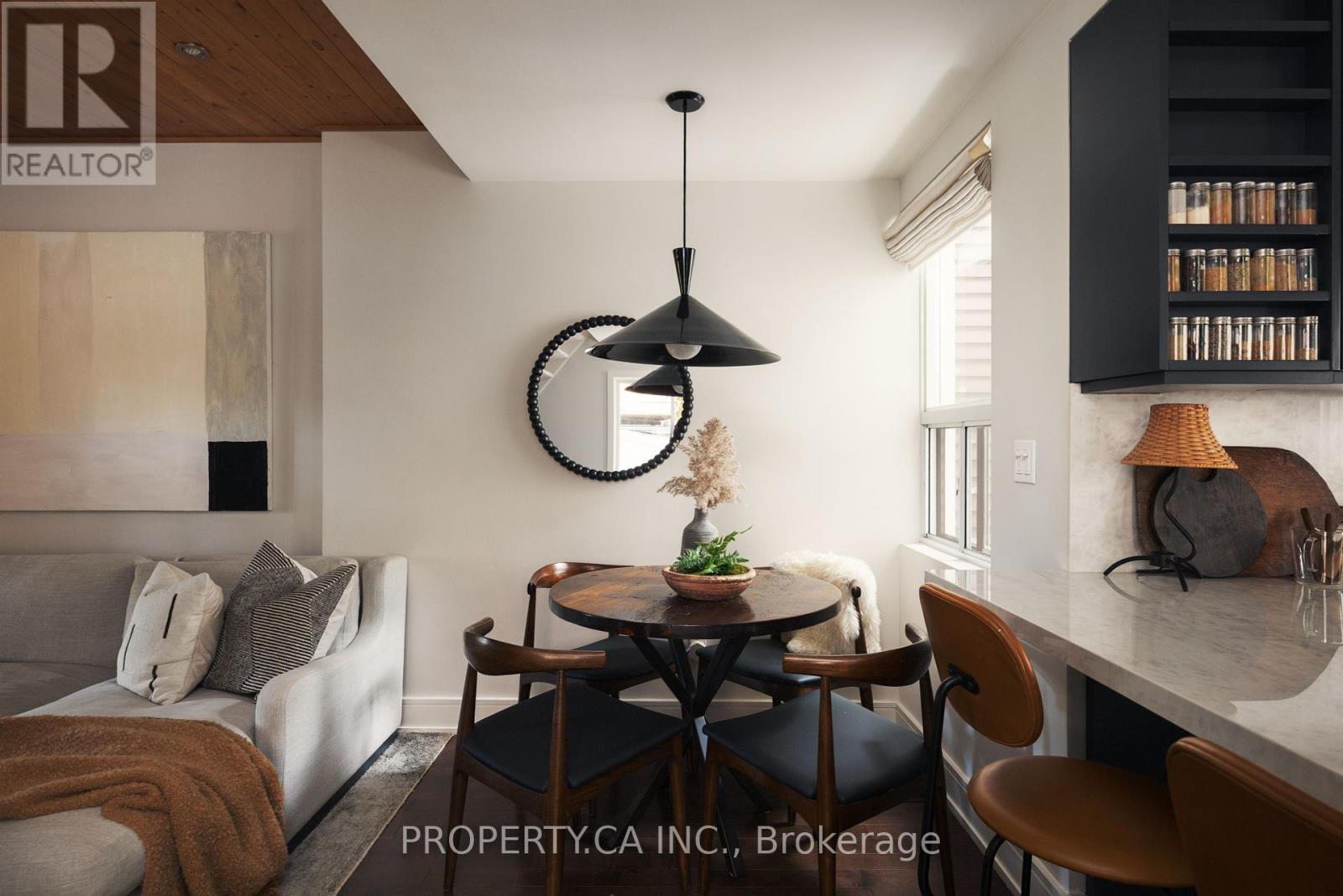 40 Ivy Avenue, Toronto, Ontario  M4L 2H7 - Photo 12 - E12194582