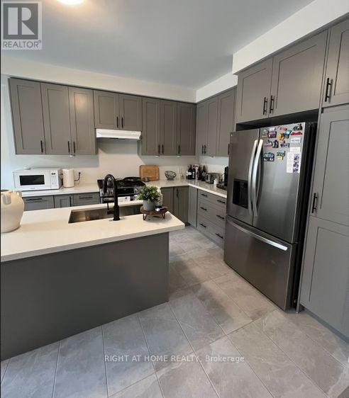 30 Northrop Avenue, Clarington (Newcastle), Ontario  L1B 0W7 - Photo 8 - E12194591