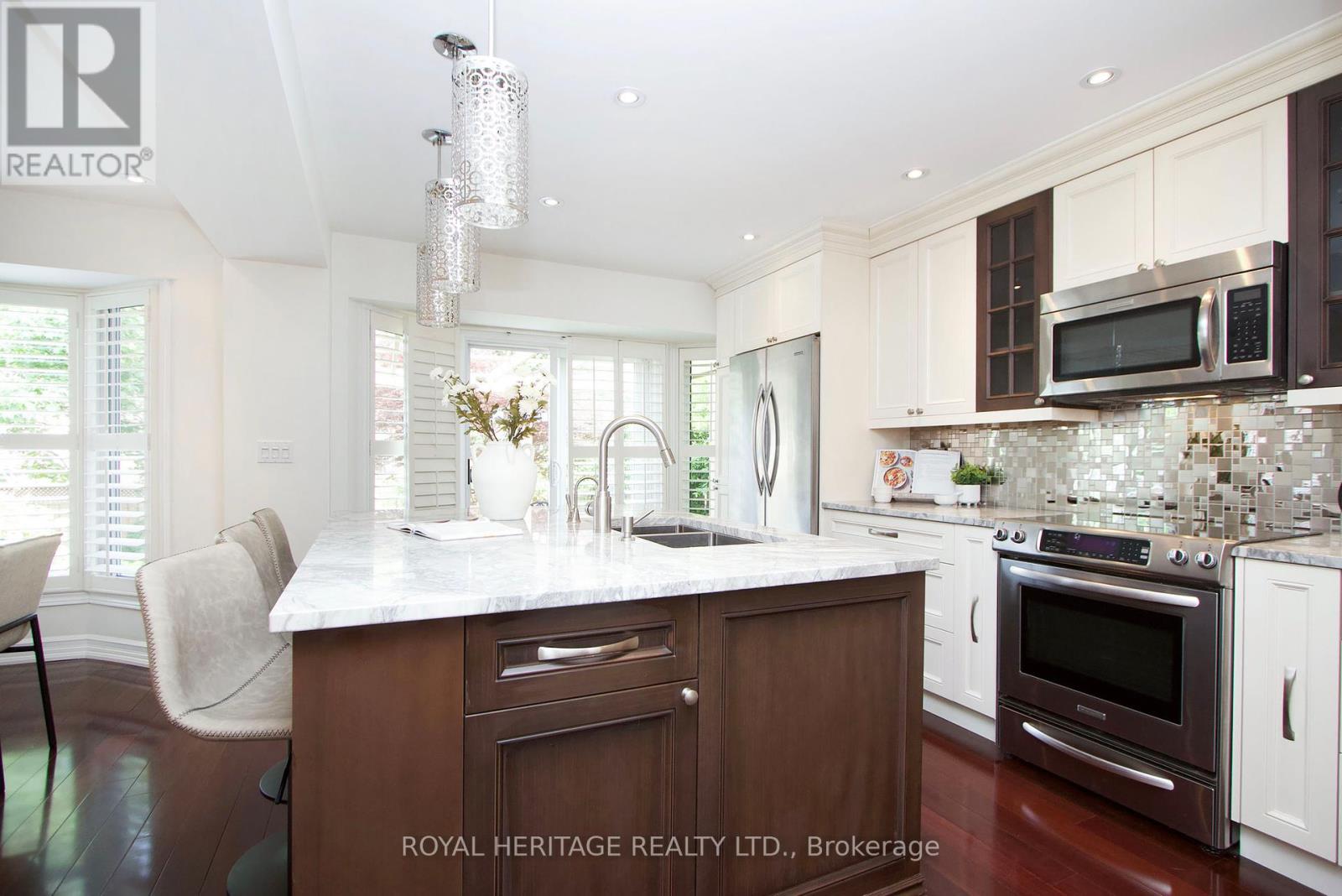 1609 Rawlings Drive, Pickering, Ontario  L1V 4Z9 - Photo 7 - E12194612