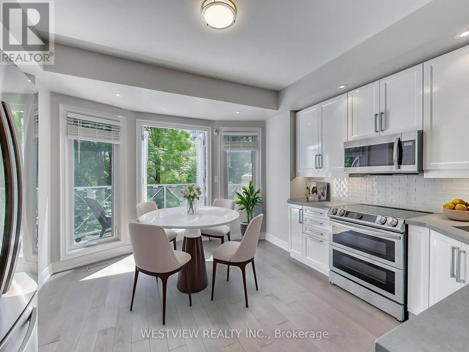 Th7 - 2111 Lake Shore Boulevard W, Toronto, Ontario  M8V 4B2 - Photo 16 - W12193618