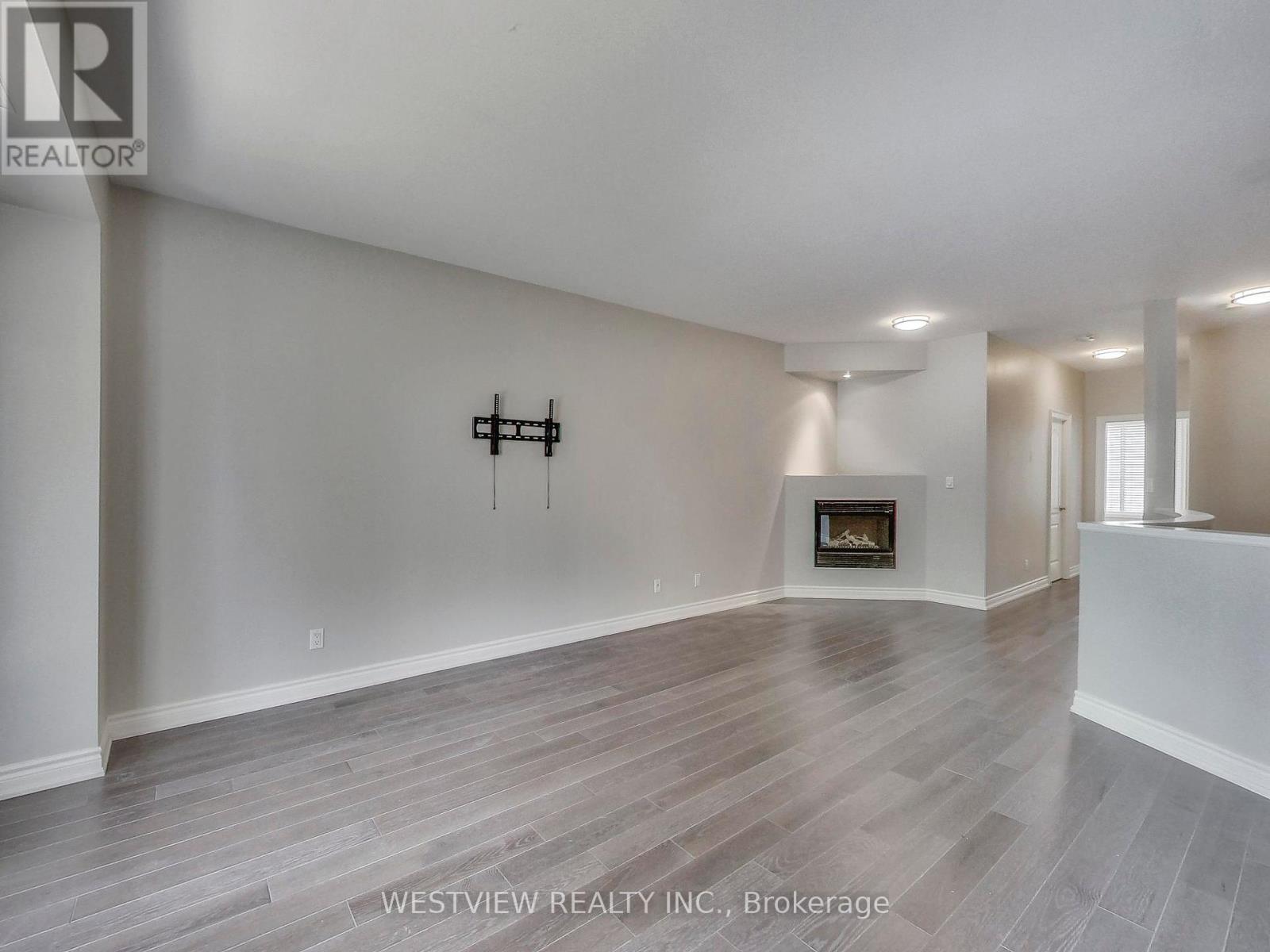 Th7 - 2111 Lake Shore Boulevard W, Toronto, Ontario  M8V 4B2 - Photo 30 - W12193618
