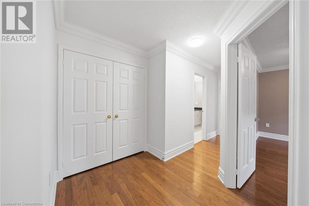 2165 Country Club Drive Unit# 12, Burlington, Ontario  L7M 4H4 - Photo 29 - 40737245