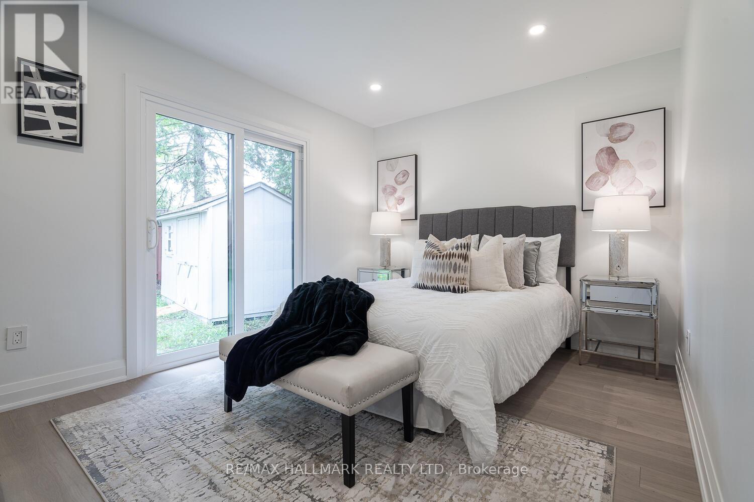 106 Woodpark Place, Newmarket, Ontario  L3Y 3P6 - Photo 13 - N12194593