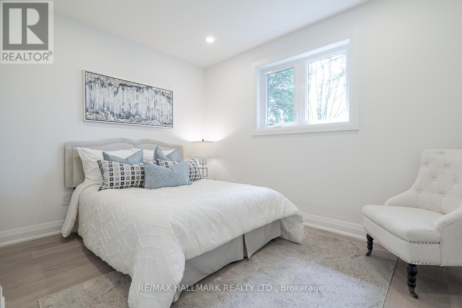 106 Woodpark Place, Newmarket, Ontario  L3Y 3P6 - Photo 16 - N12194593