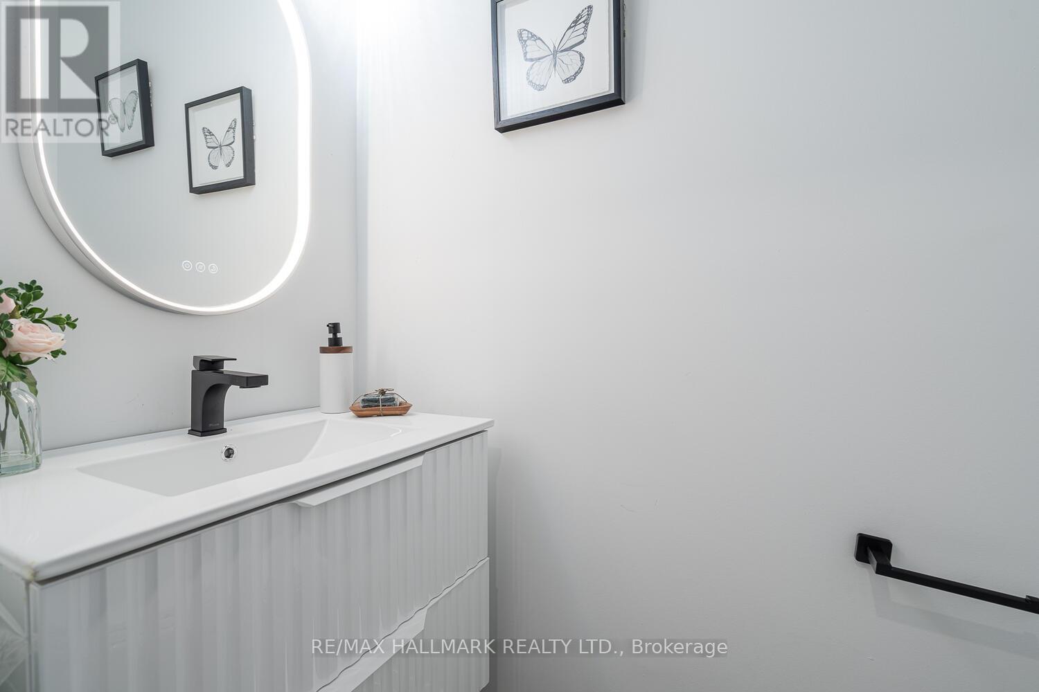 106 Woodpark Place, Newmarket, Ontario  L3Y 3P6 - Photo 20 - N12194593