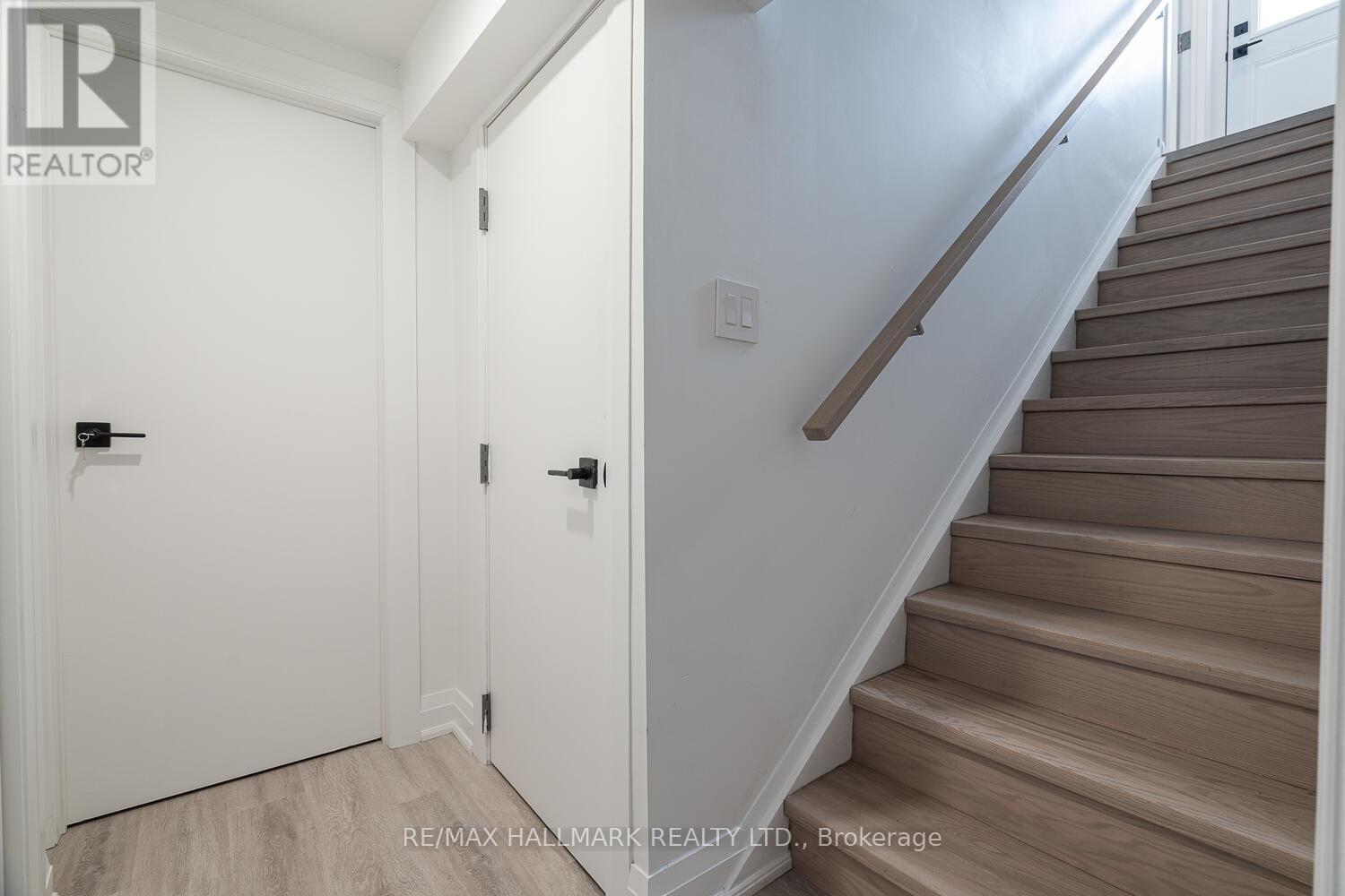 106 Woodpark Place, Newmarket, Ontario  L3Y 3P6 - Photo 23 - N12194593