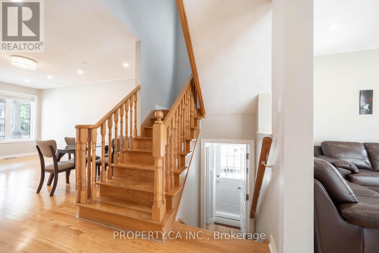 824 Millard Street, Whitchurch-Stouffville, Ontario  L4A 0B6 - Photo 36 - N12194754